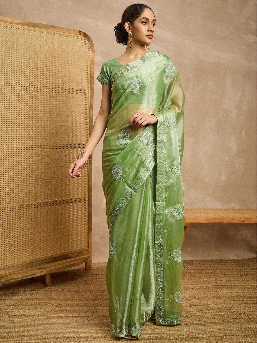 

all about you Embellished Embroidered Pure Silk Saree, Green