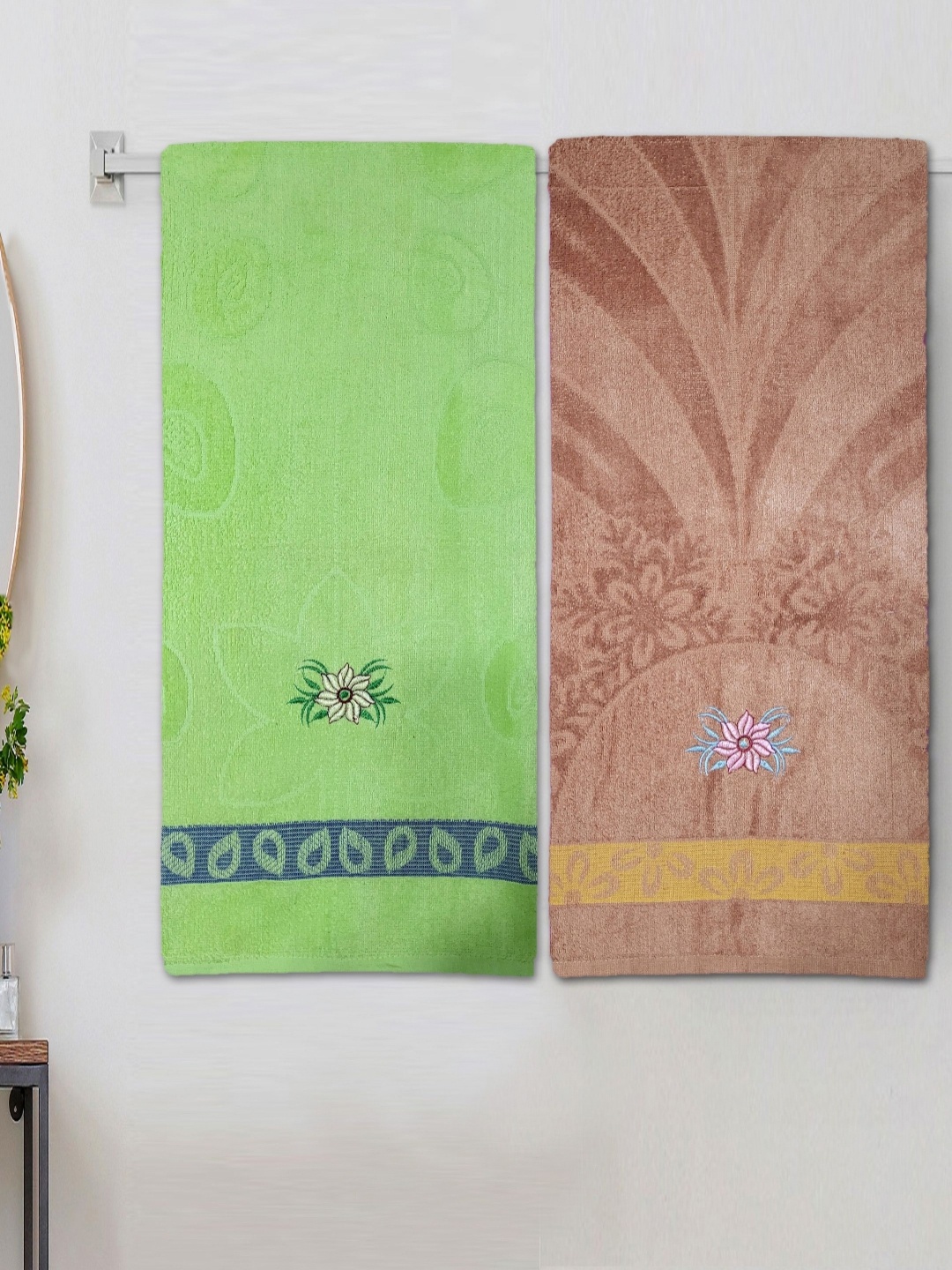 

ANA Green & Brown 2 Pieces Floral Embroidered 350 GSM Cotton Bath Towel