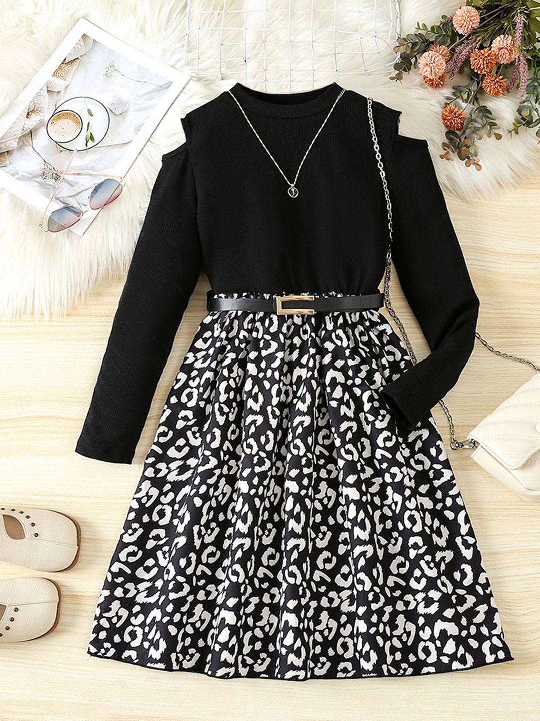 

INCLUD Girls Print Cold-Shoulder Fit & Flare Dress, Black