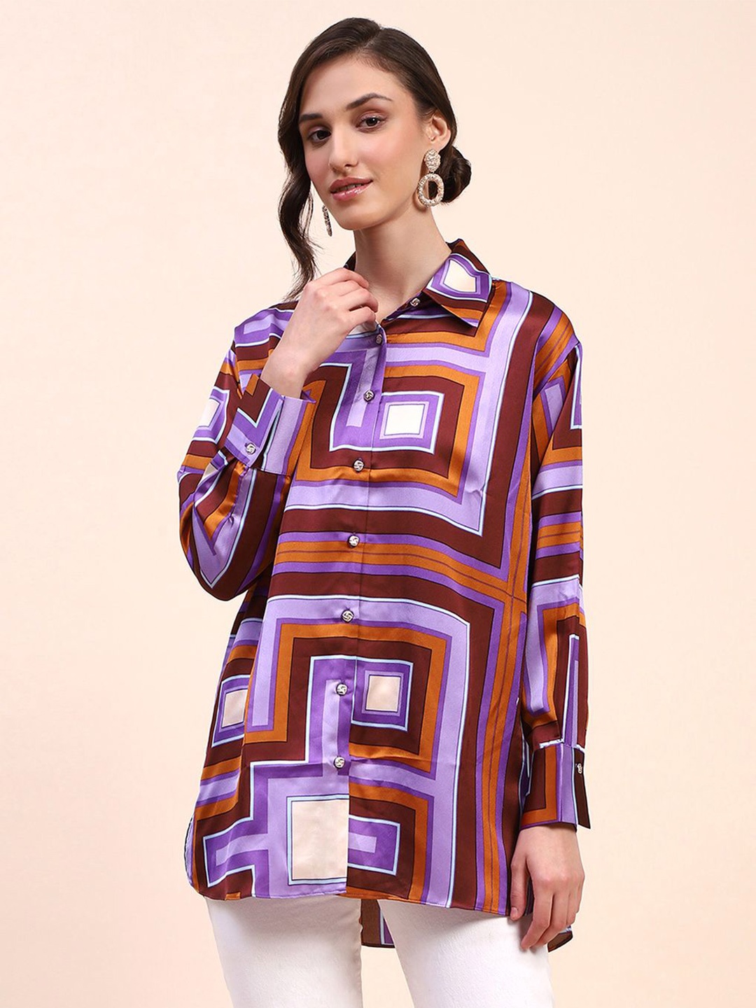 

CAMLA Women Spread Collar Geometric Printed Relaxed Fit Casual Shirt, Purple