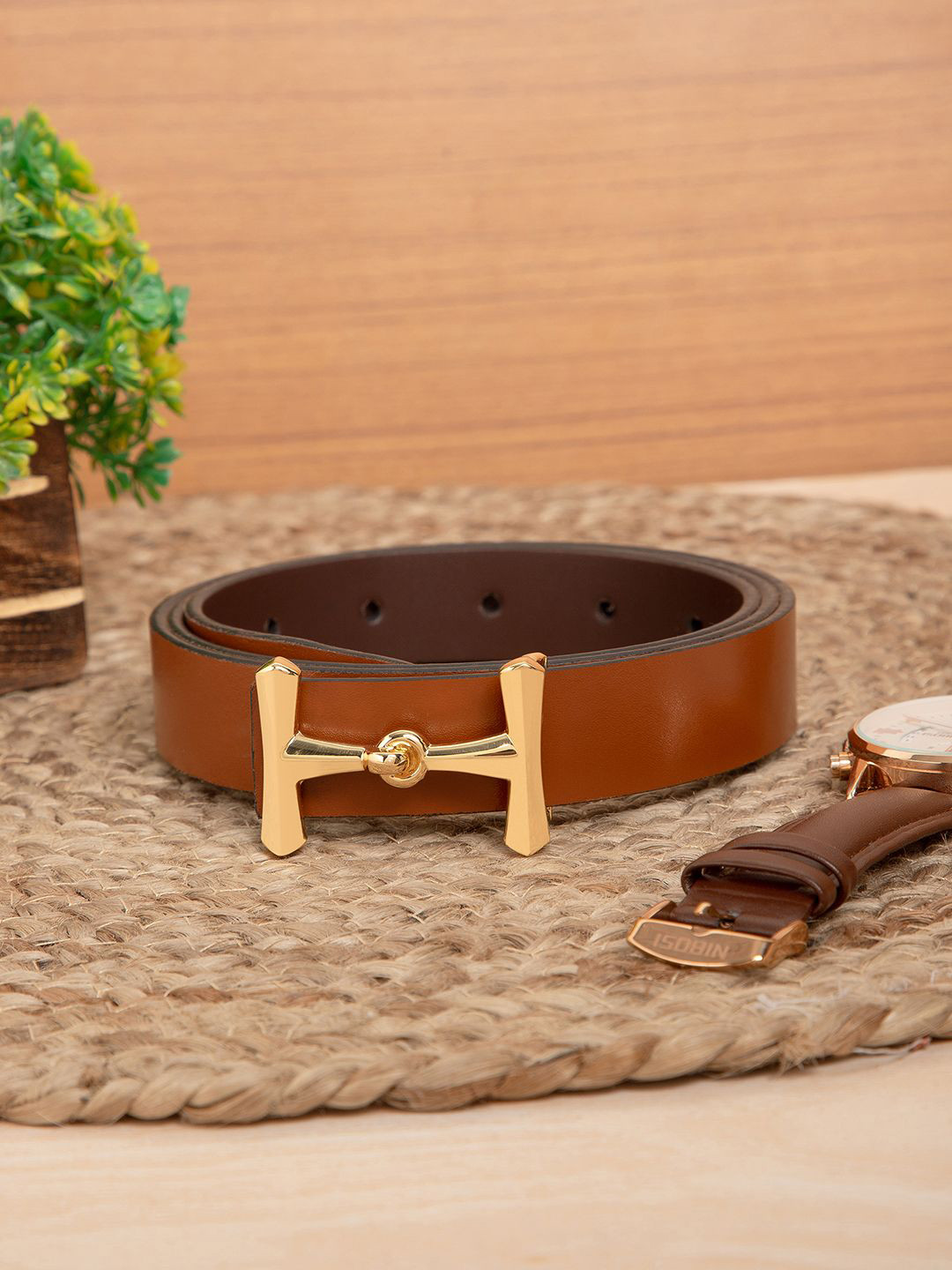 

Carlton London Women Solid Leather Belt, Tan