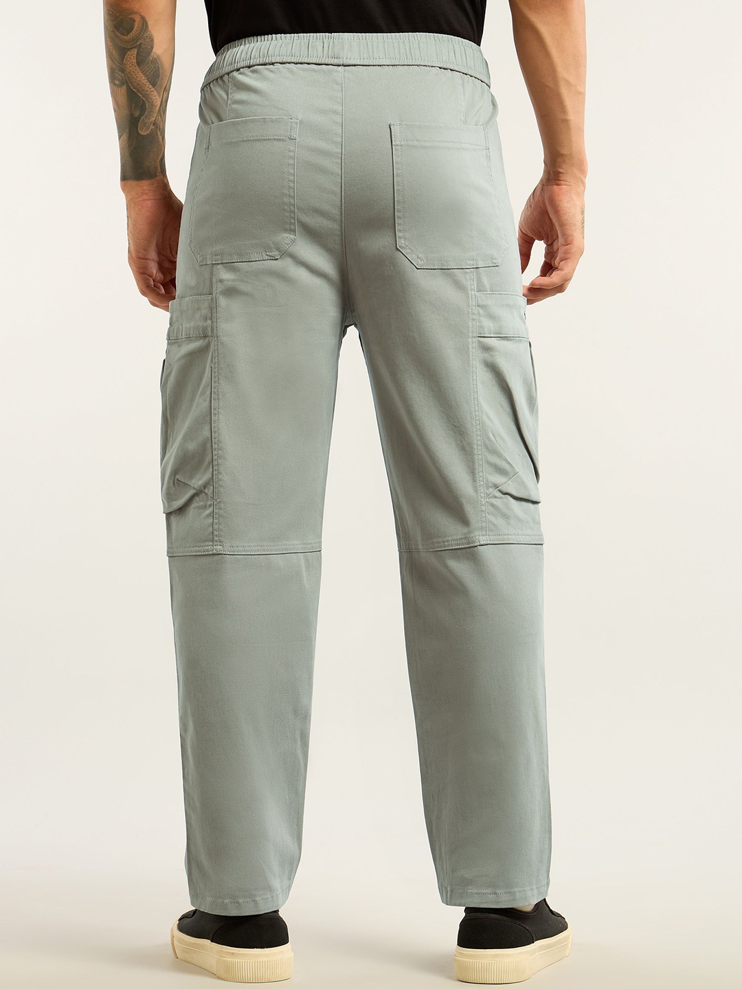 

Beyoung Men Cotton Solid Cargos Trousers, Grey