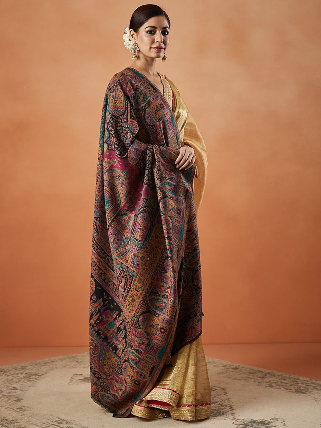 

Pashmoda Shahi Mehfil Kaani Floral Woven Design Shawl, Black