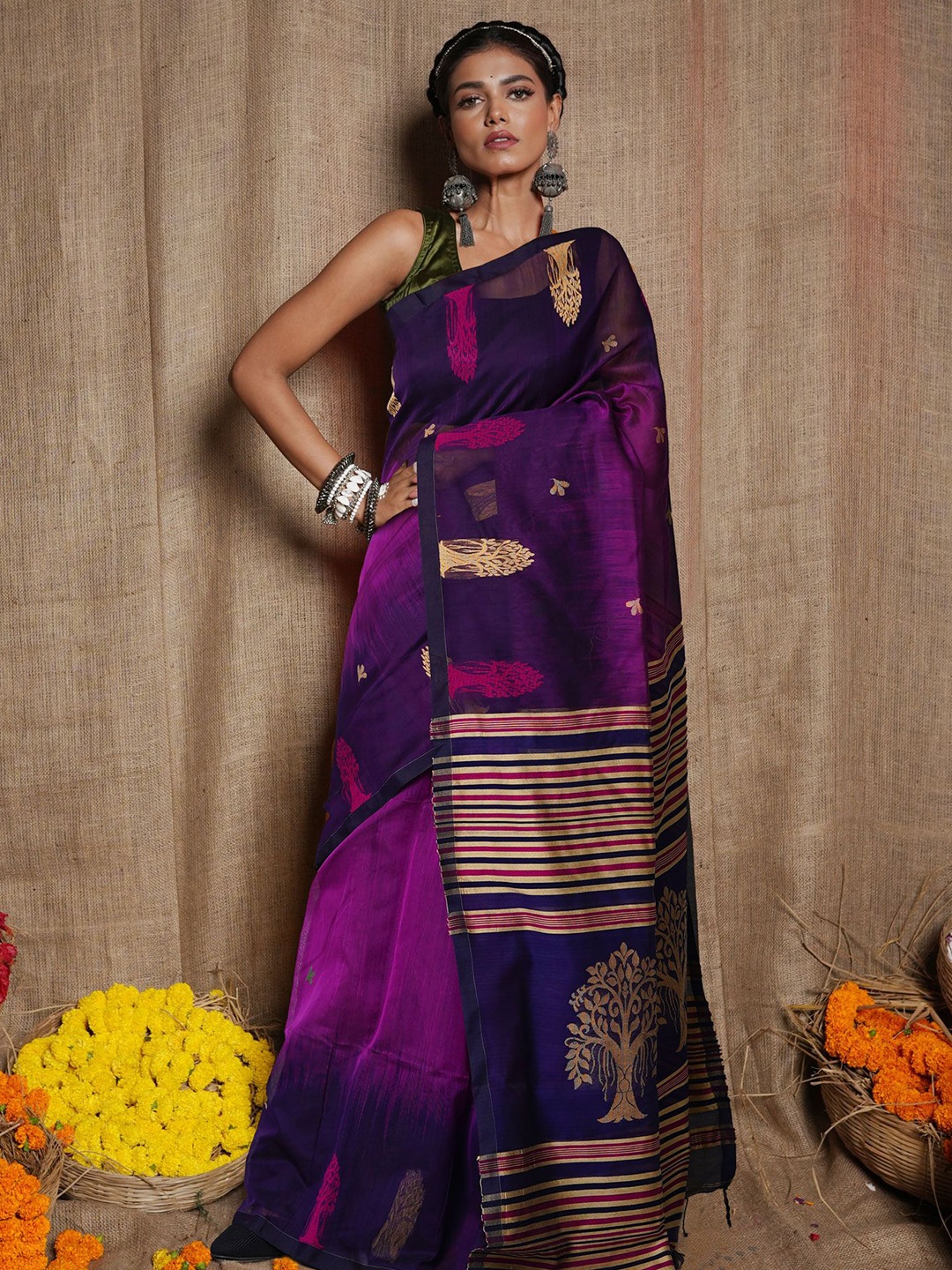 

Unnati Silks Woven Design Zari Silk Cotton Taant Saree, Purple