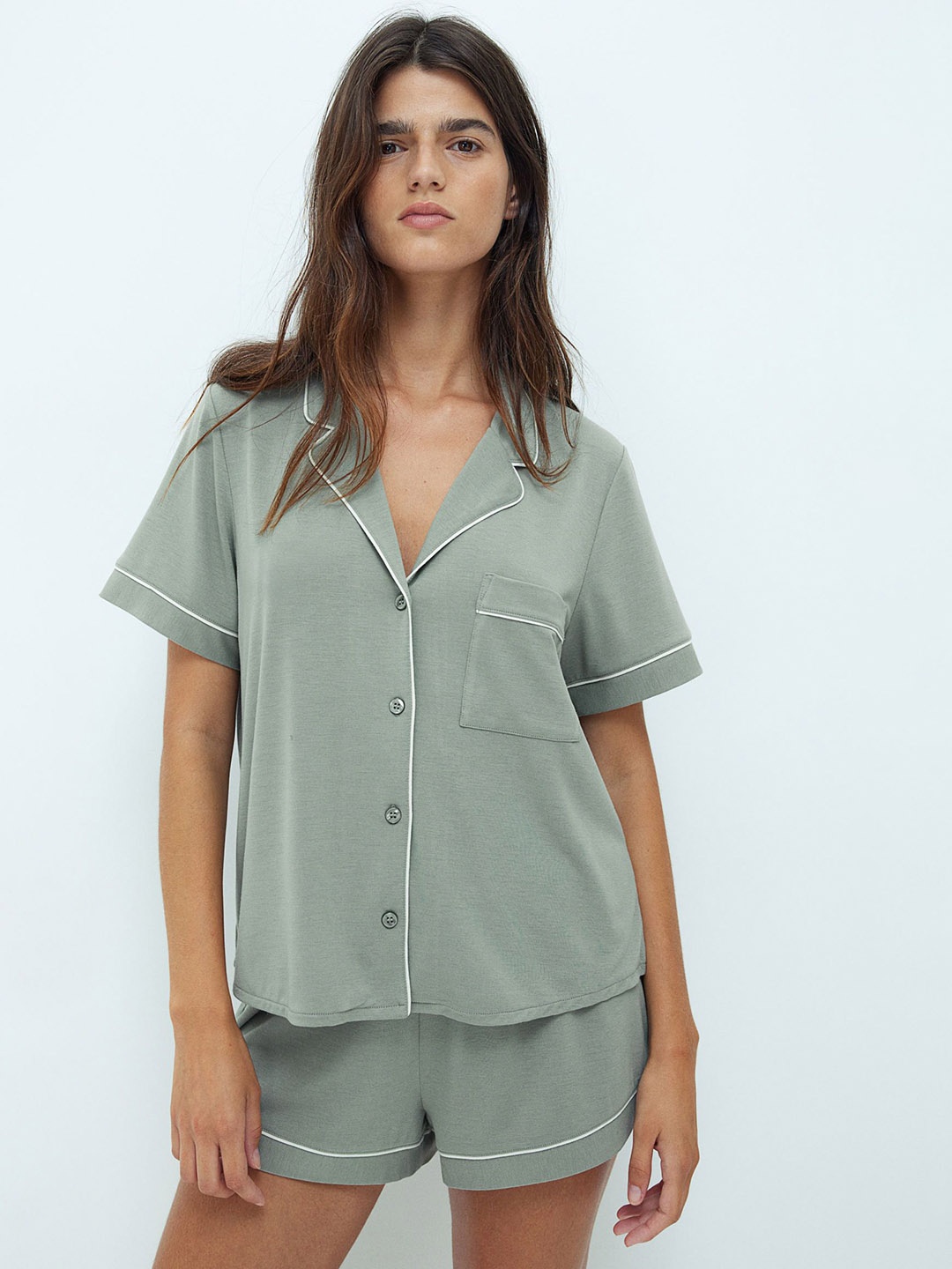 

H&M Women Pyjama Shirt & Shorts, Green