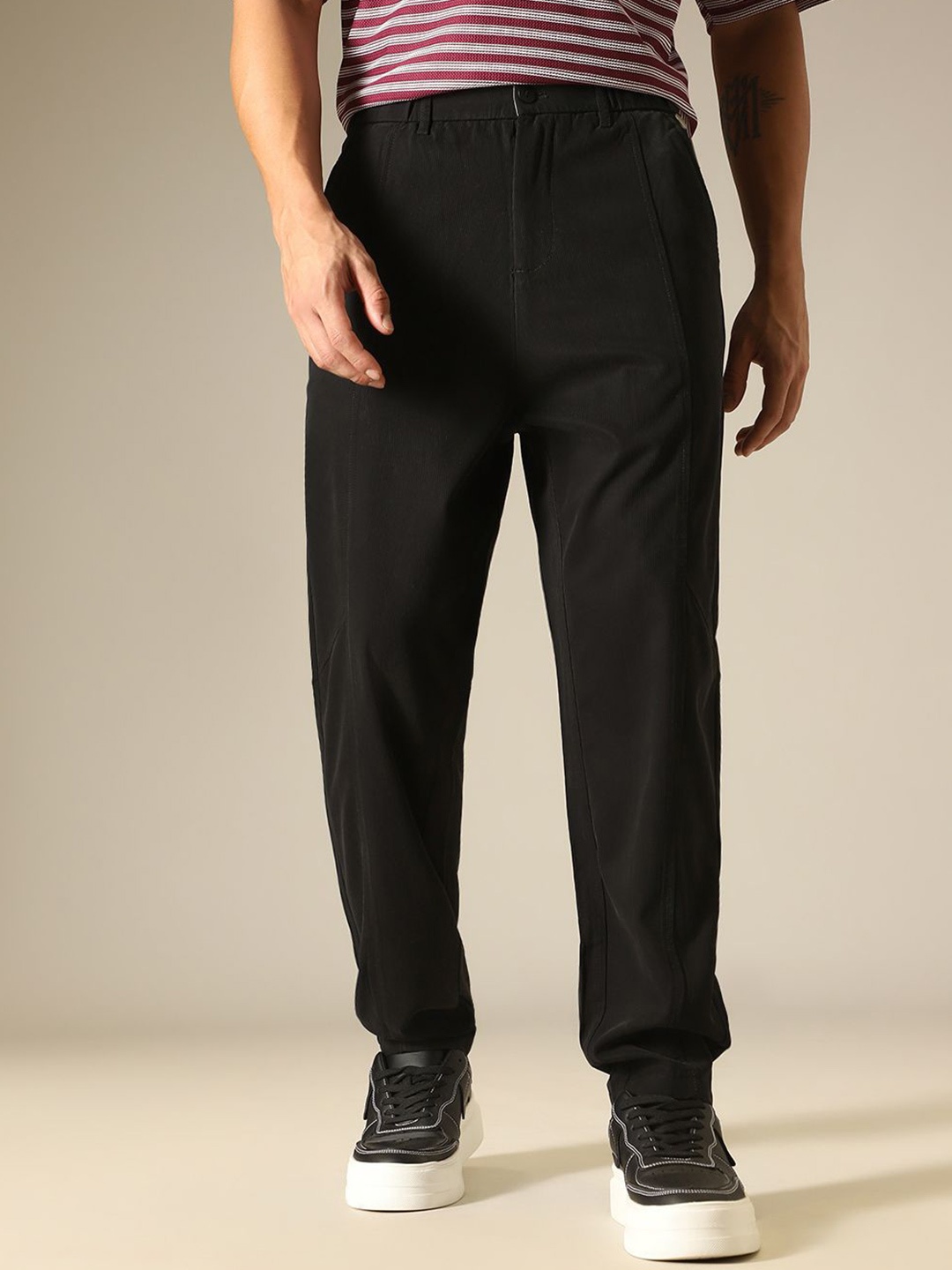 

Banana Club Men Relaxed Trousers, Black