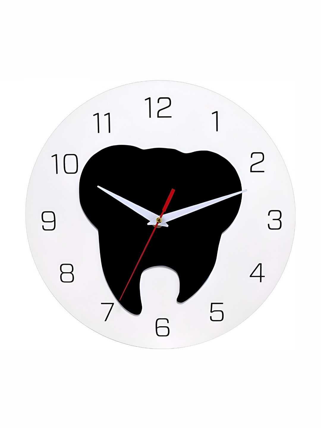 

QEZNEF Black & White Printed Contemporary Round Shaped Wooden Wall Clock