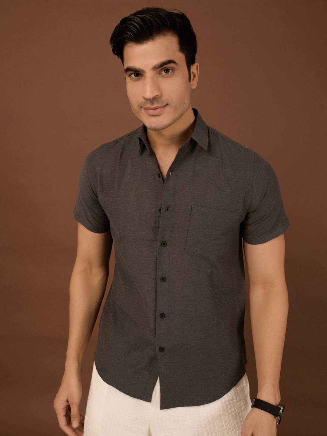 

BAESD Men Standard Spread Collar Solid Polycotton Casual Shirt, Grey