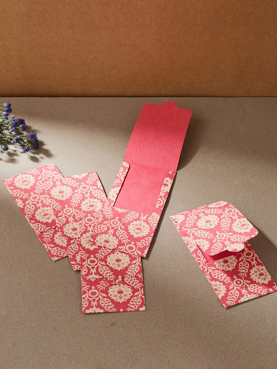 

Fabindia Set Of 5 Self Design Printed Sarkhaab Envelope, Pink