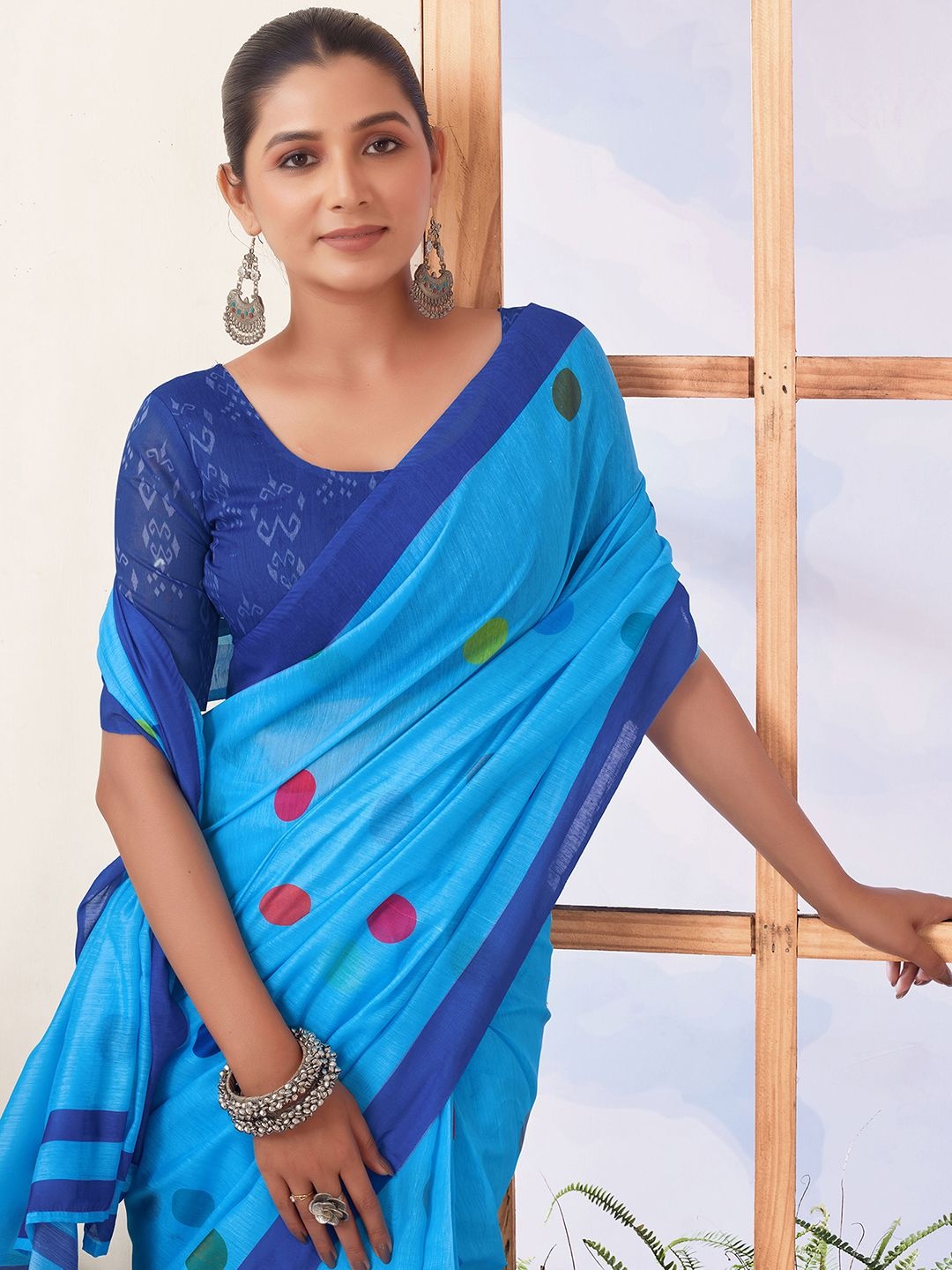 

Mitera Polka Dot Pure Cotton Ready to Wear Ikat Saree, Blue