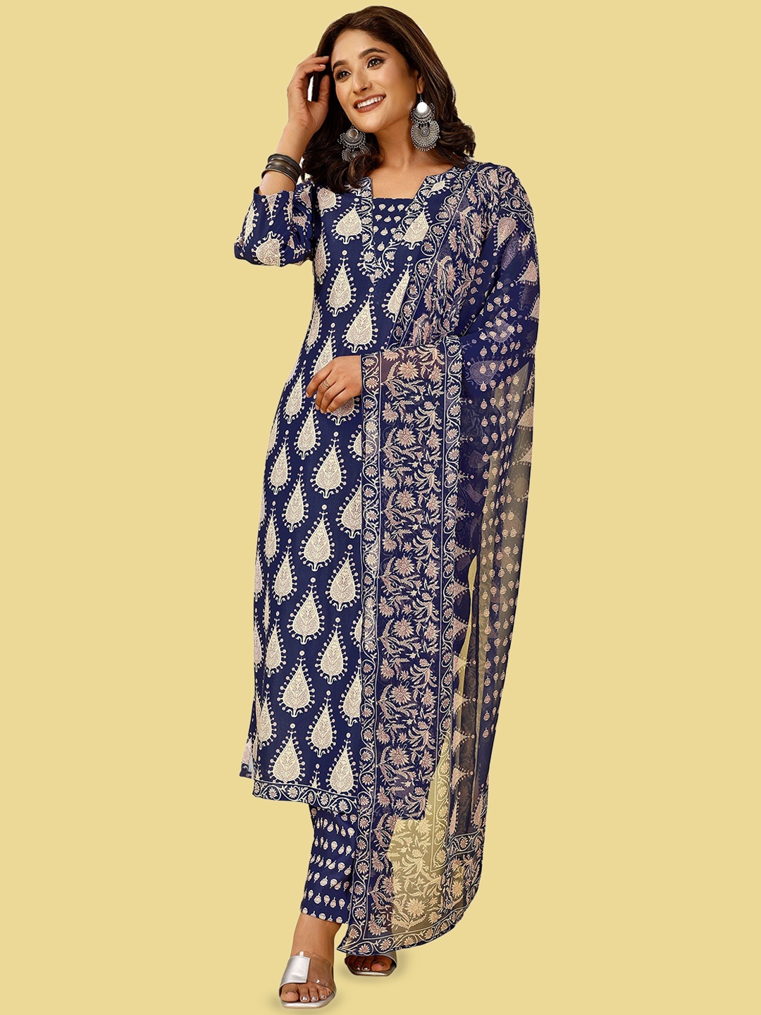 

FAB GALAXY Paisley Printed Straight Kurta With Trouser & Dupatta, Teal