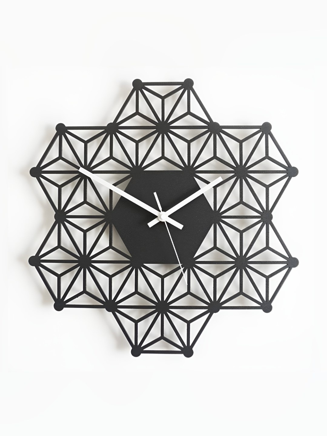 

QEZNEF Black Quirky Analogue Wooden Wall Clock Without Glass