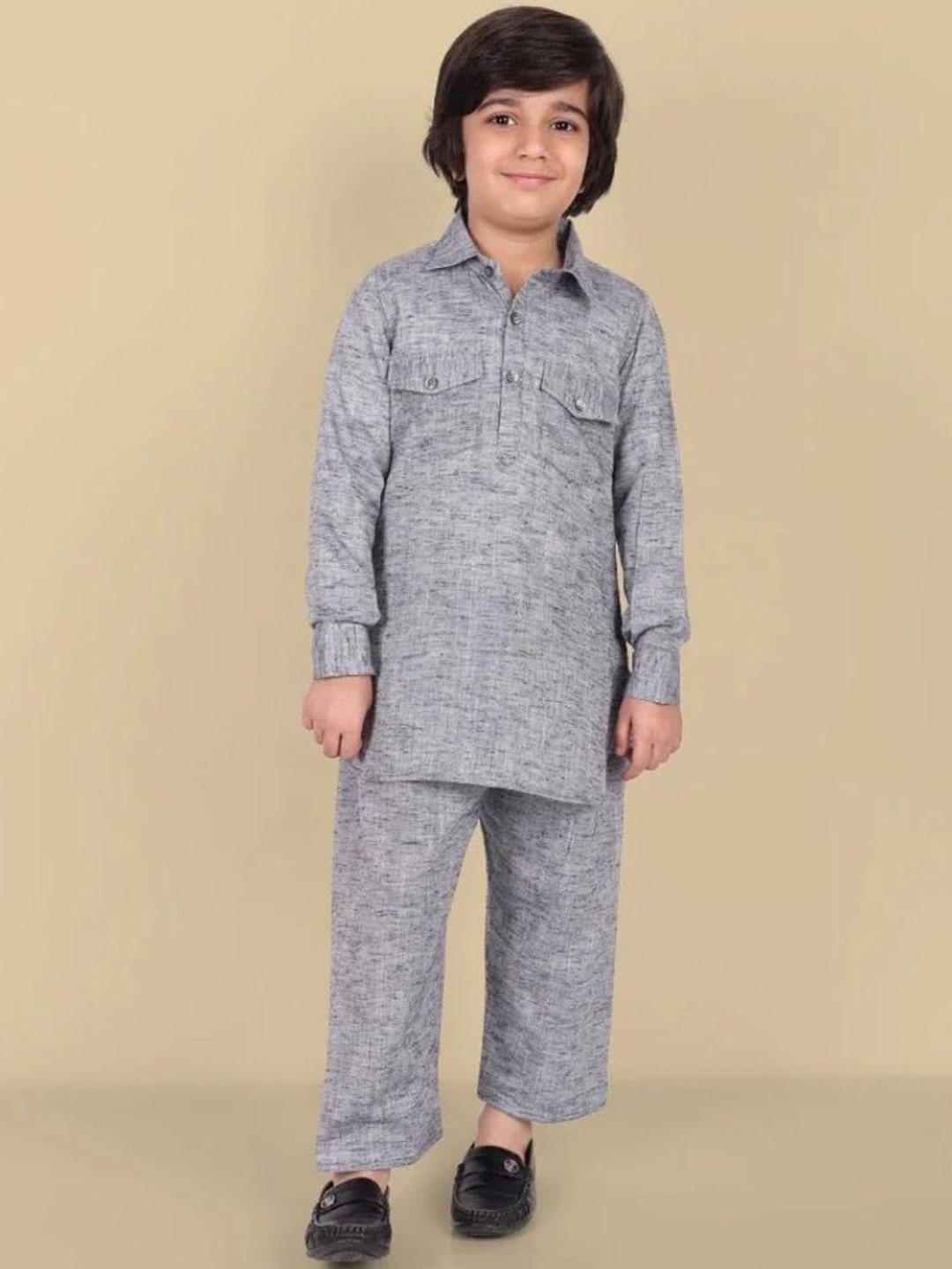 

Mera Rang Boys Shirt Collar Cotton Silk Pathani Kurta With Salwar, Grey