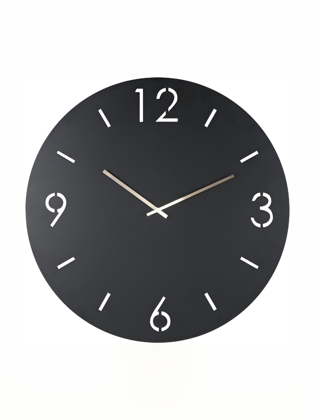 

QEZNEF Black Analogue Traditional Wall Clock