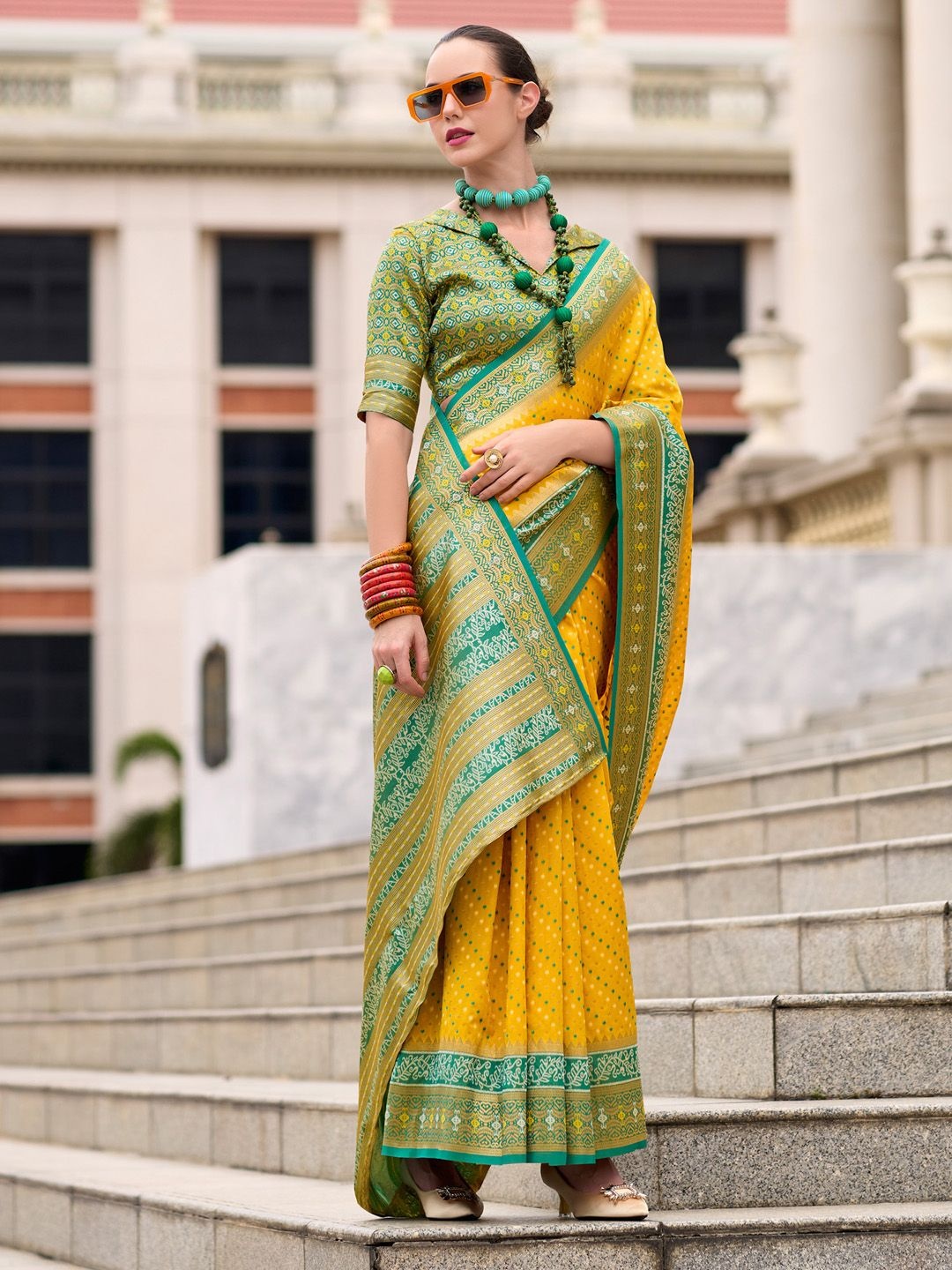 

Anouk Ethnic Motifs Woven Design Banarasi Saree, Yellow