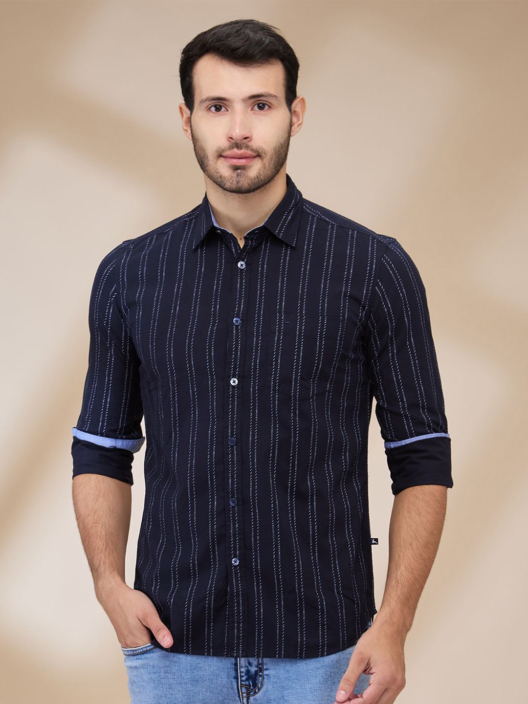 

Parx Men Spread Collar Vertical Striped Cotton Slim Fit Casual Shirt, Blue