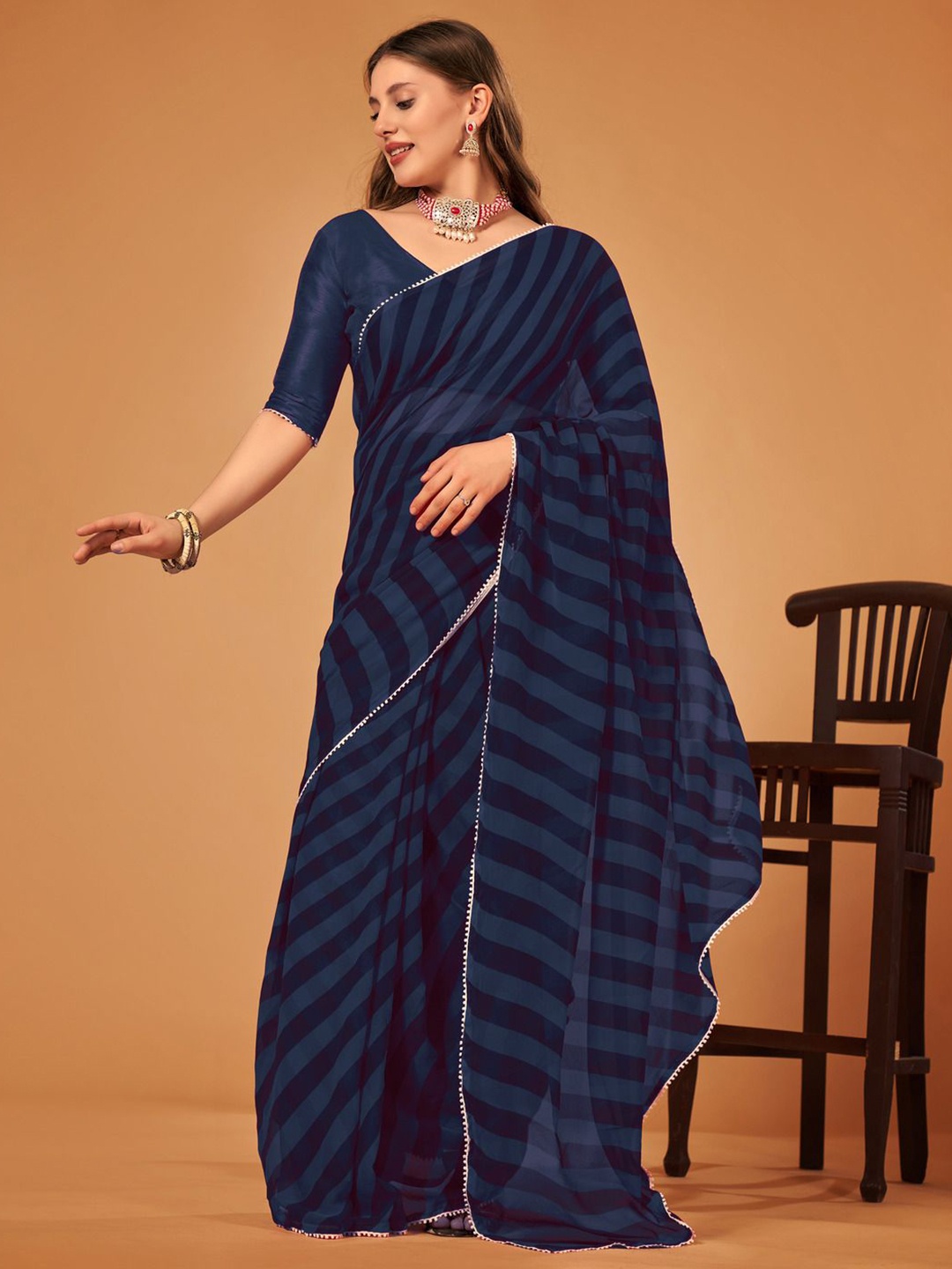 

SM TRENDZ Striped Pure Georgette Ready to Wear Saree, Navy blue