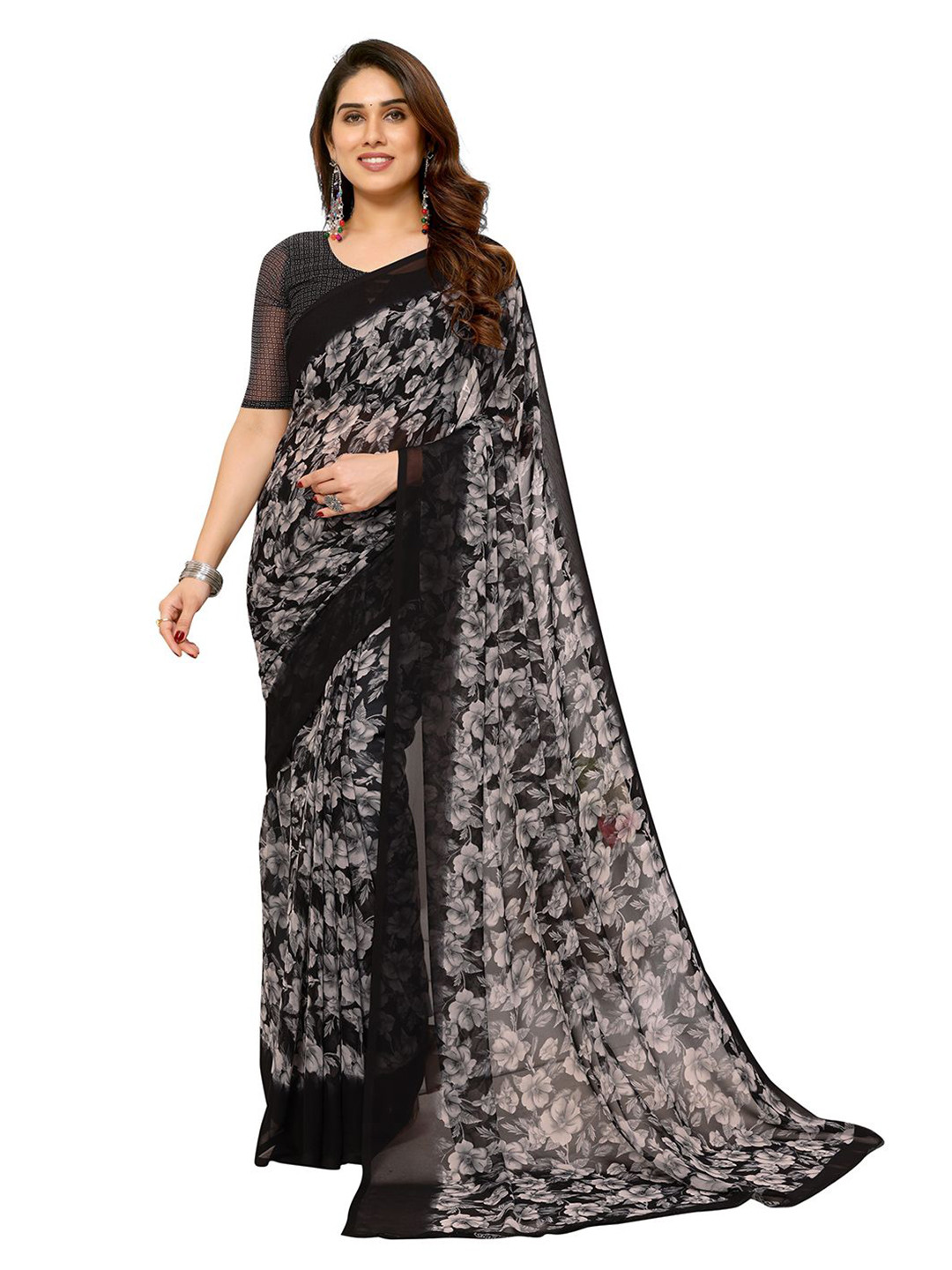 

ANAND SAREES Floral Printed Saree, Black