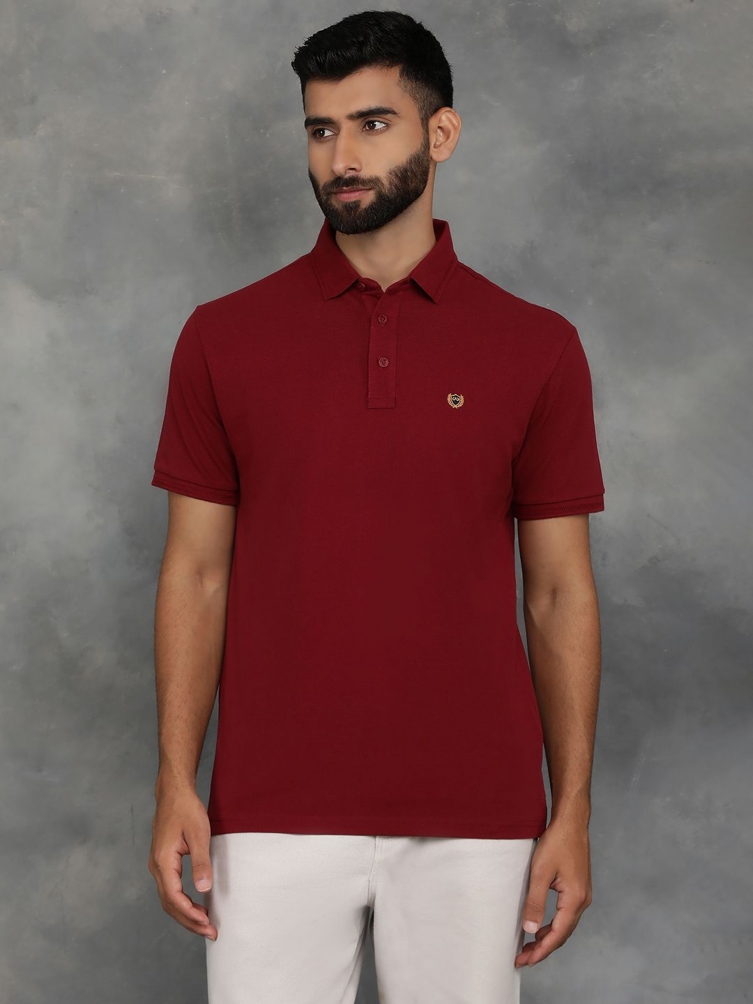 

JADE BLUE Men Solid Polo Collar Pure Cotton Slim Fit T-shirt, Maroon