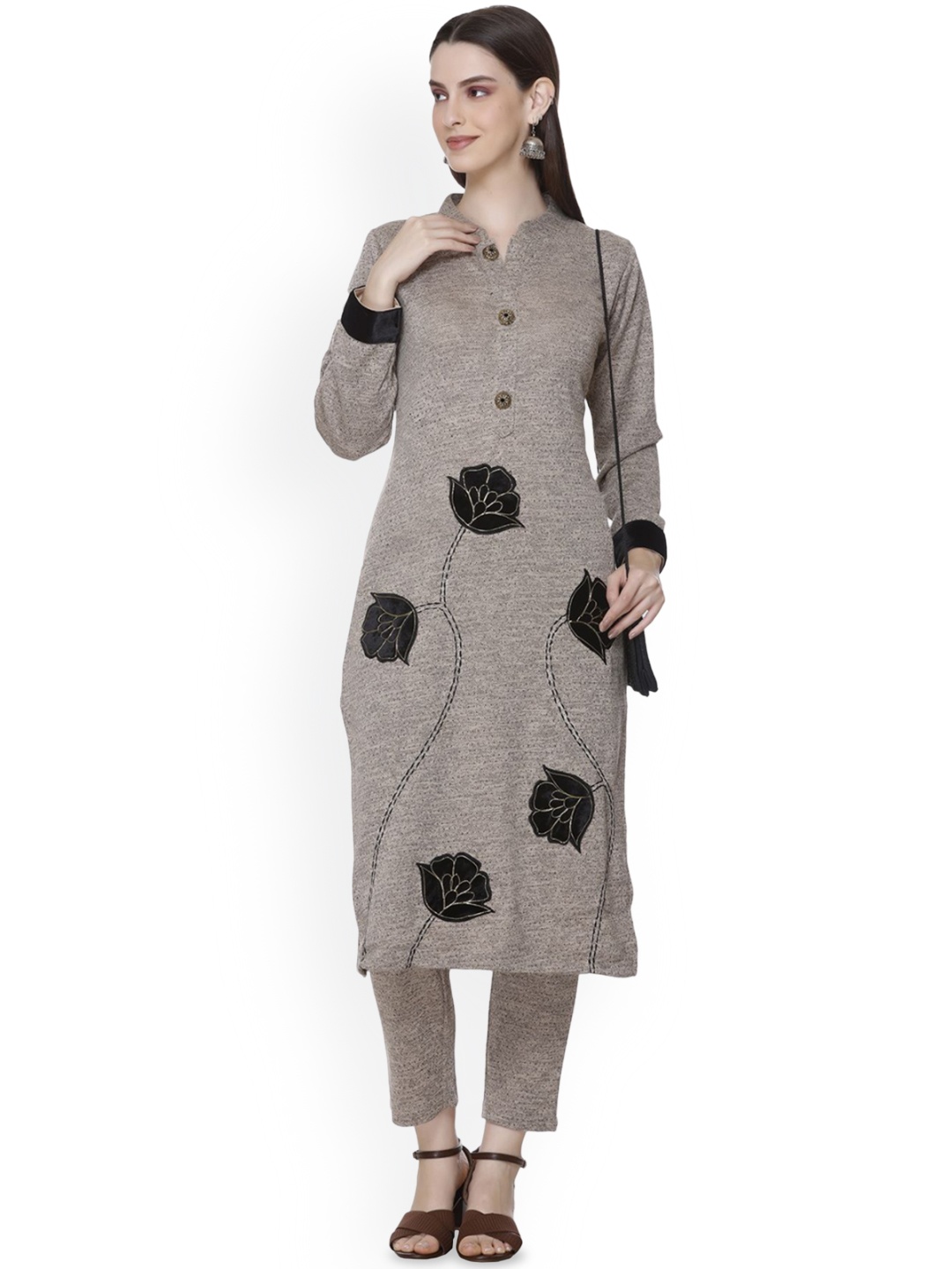 

BIZARRELY Floral Printed Kurta With Trousers, Beige