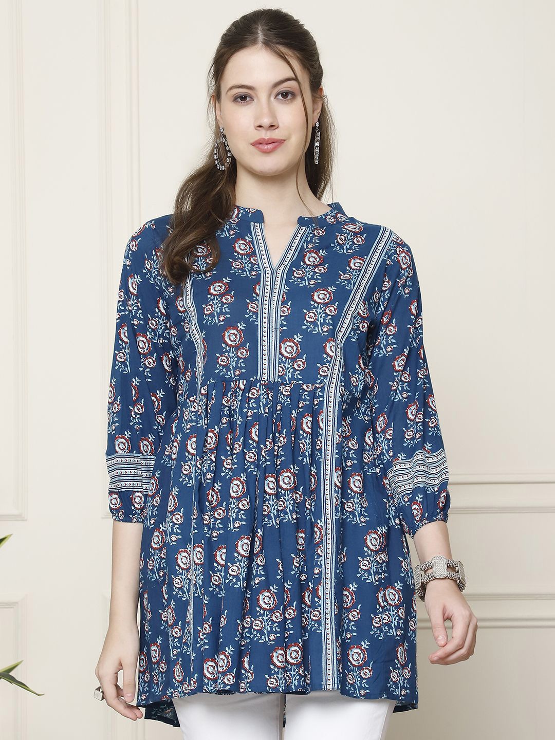 

GRACIT Women Floral Printed A-Line Kurti, Blue