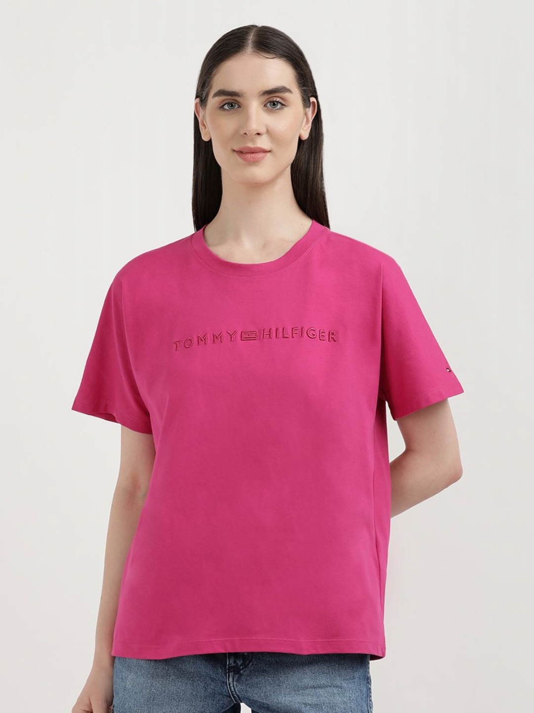 

Tommy Hilfiger Women Brand Logo Printed Round Neck Organic Cotton T-shirt, Pink