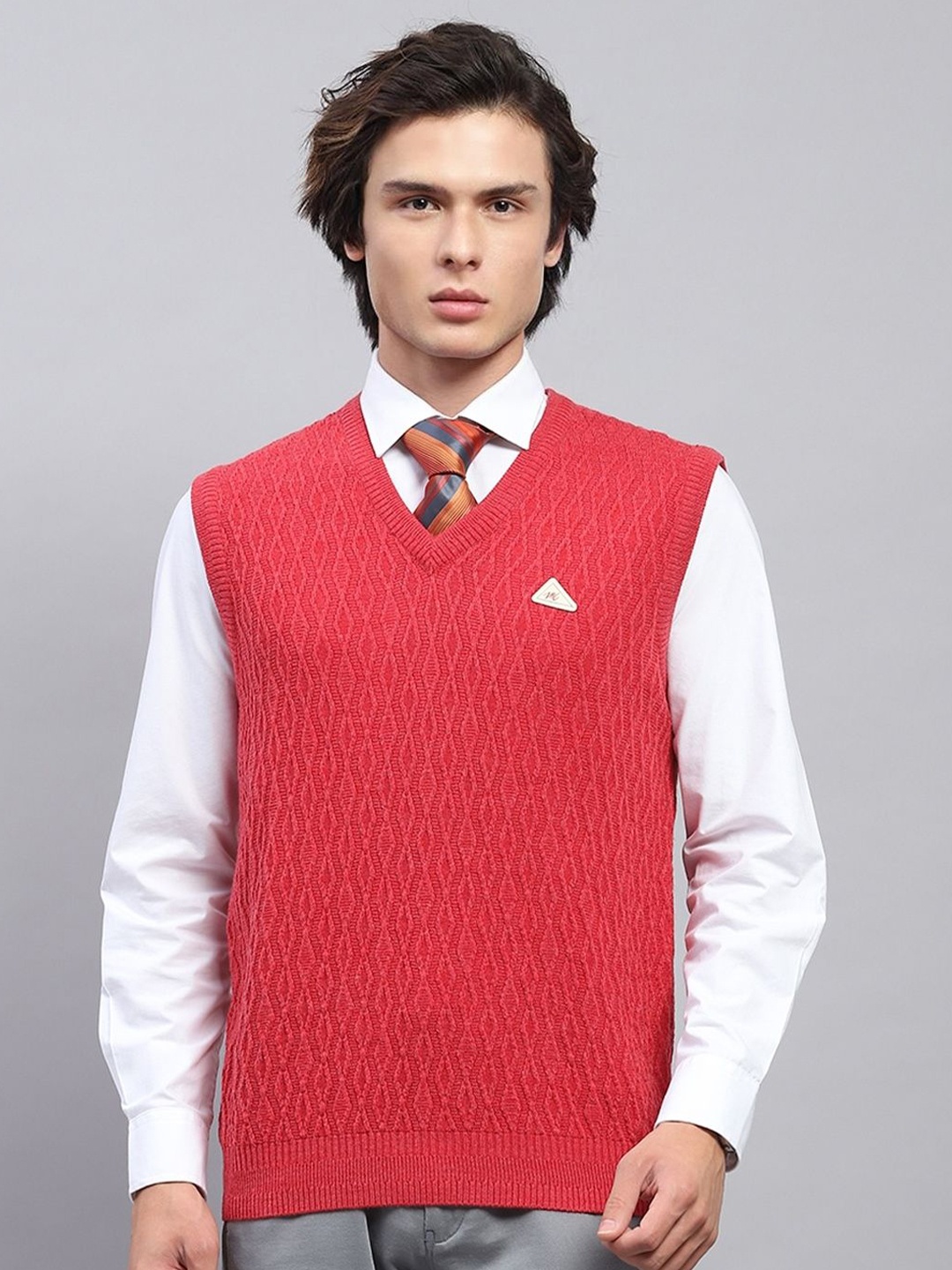 

Monte Carlo Men Cable Knit Woollen Sweater Vest, Red