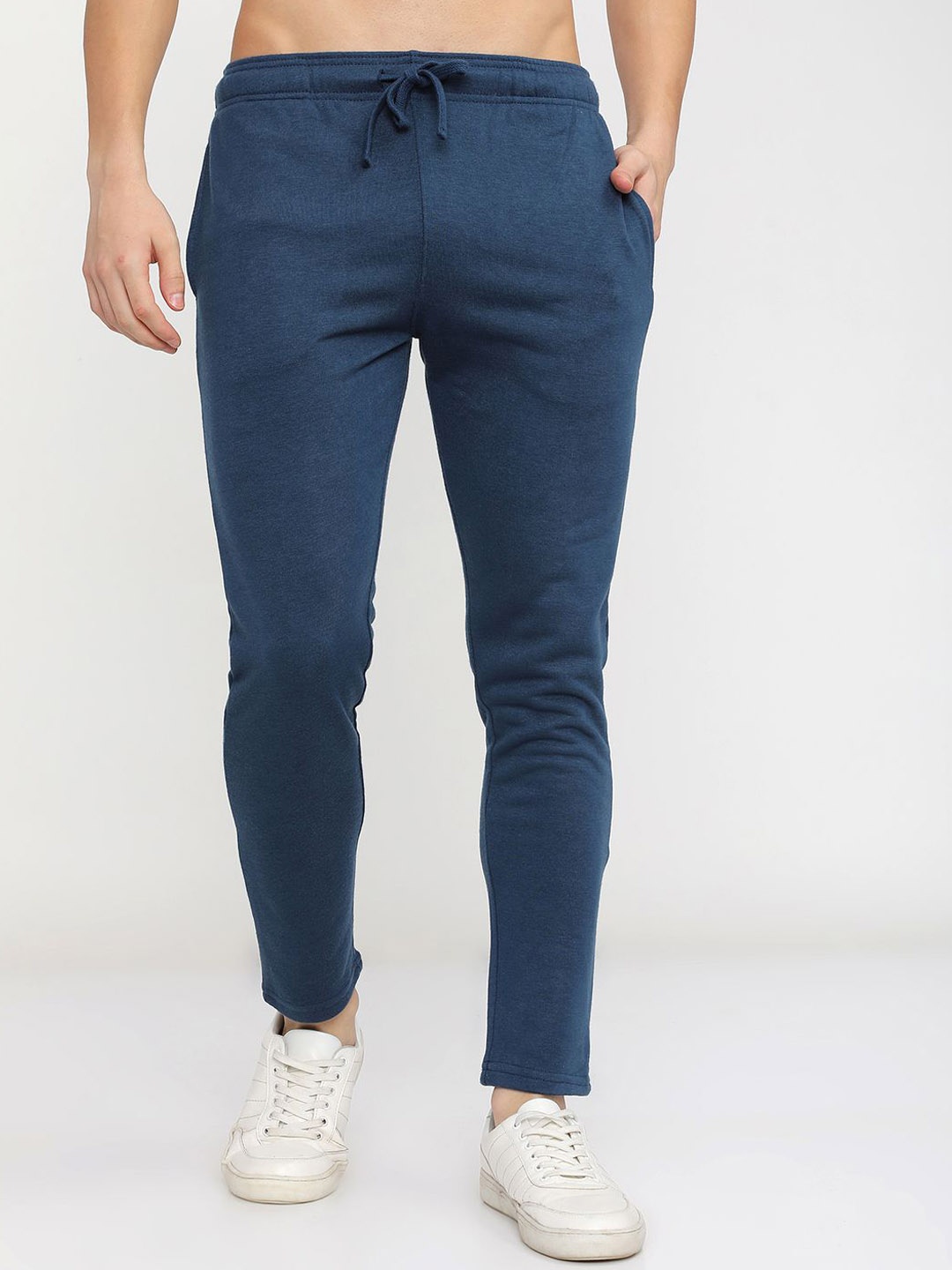 

HIGHLANDER Men Mid-Rise Slim Fit Track Pants, Blue