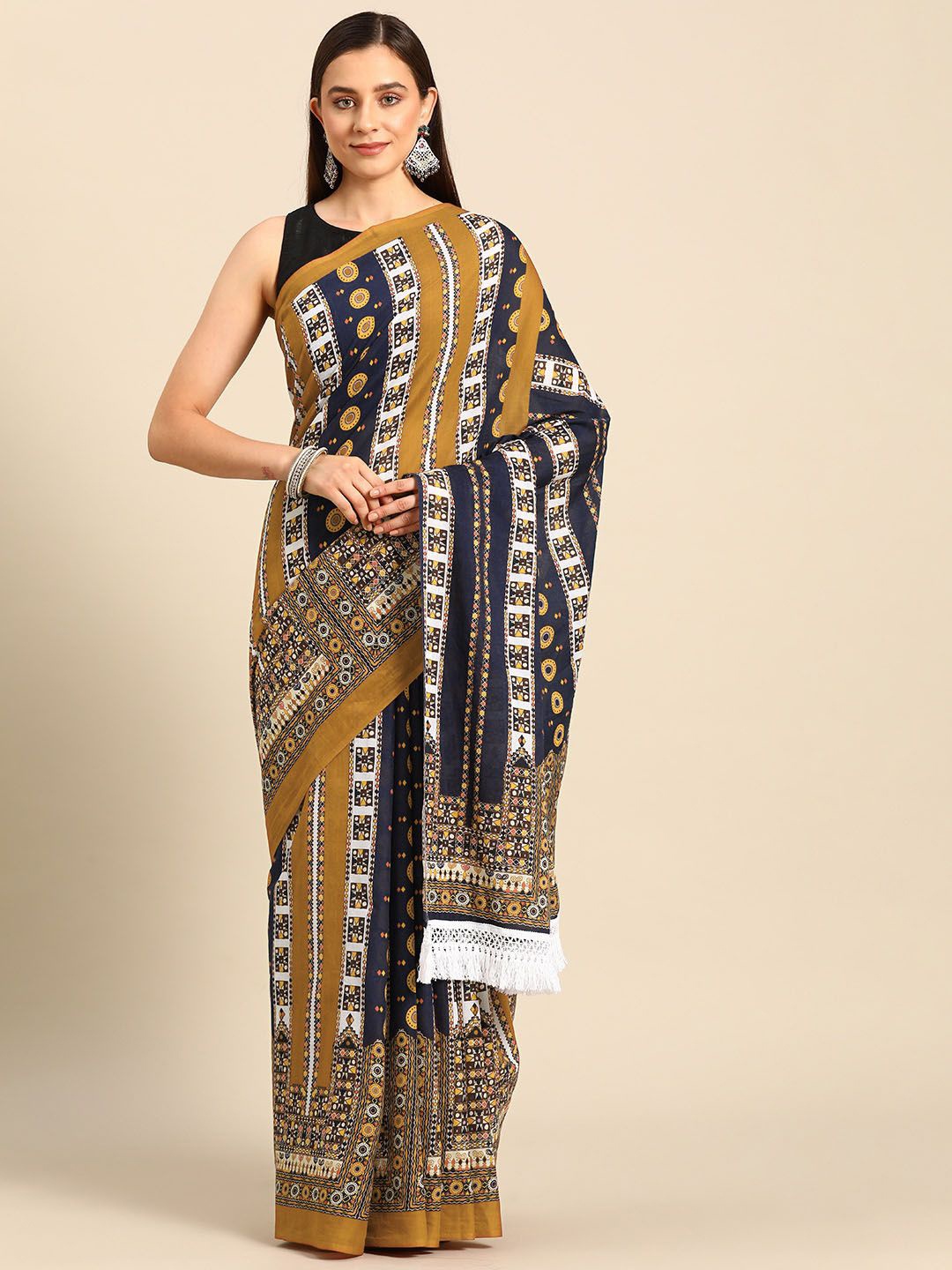 

BUTA BUTI Women Pure Cotton Printed Saree, Mustard