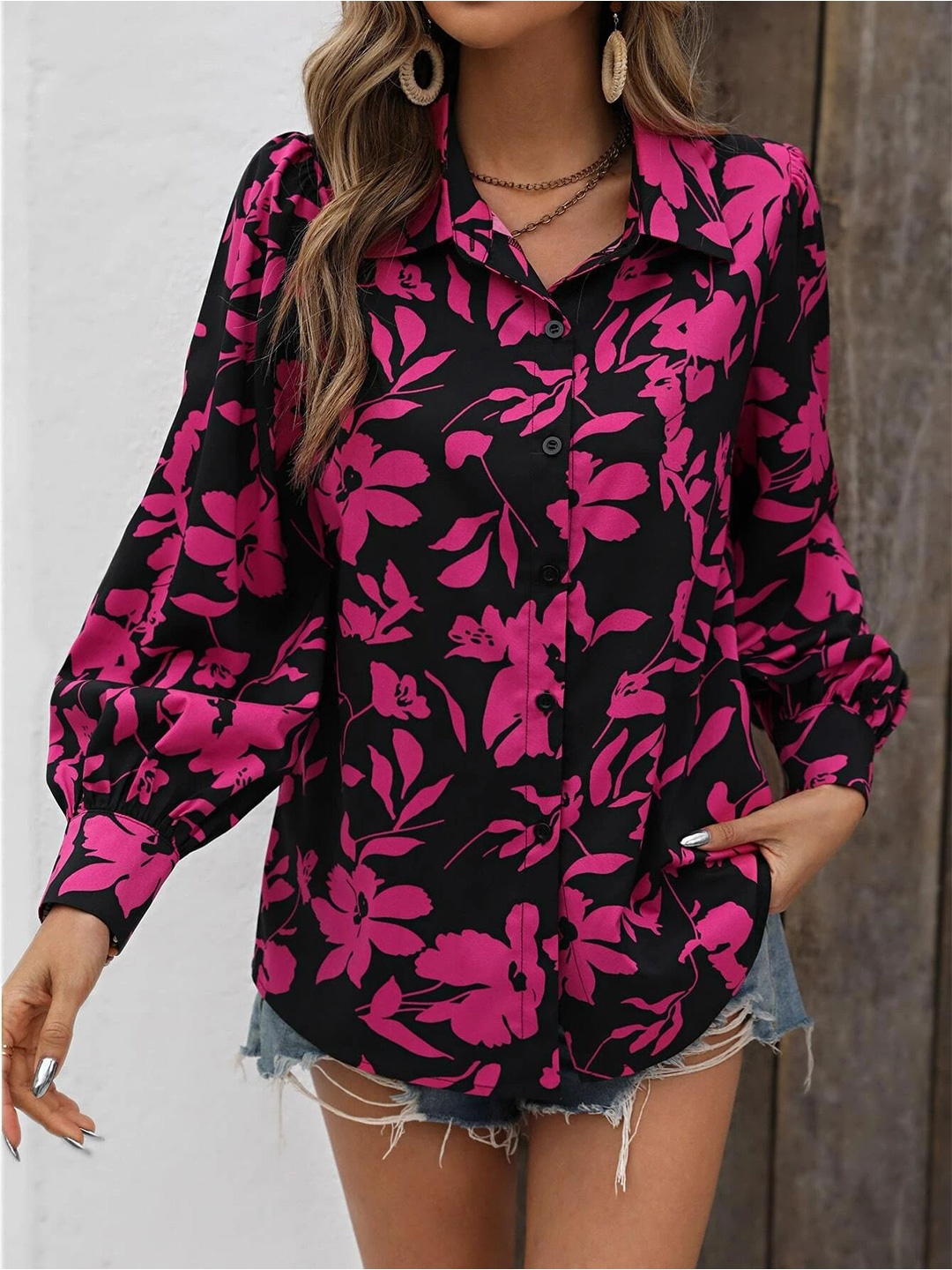 

Stylecast X Slyck Women Comfort Cutaway Collar Floral Printed Casual Shirt, Black