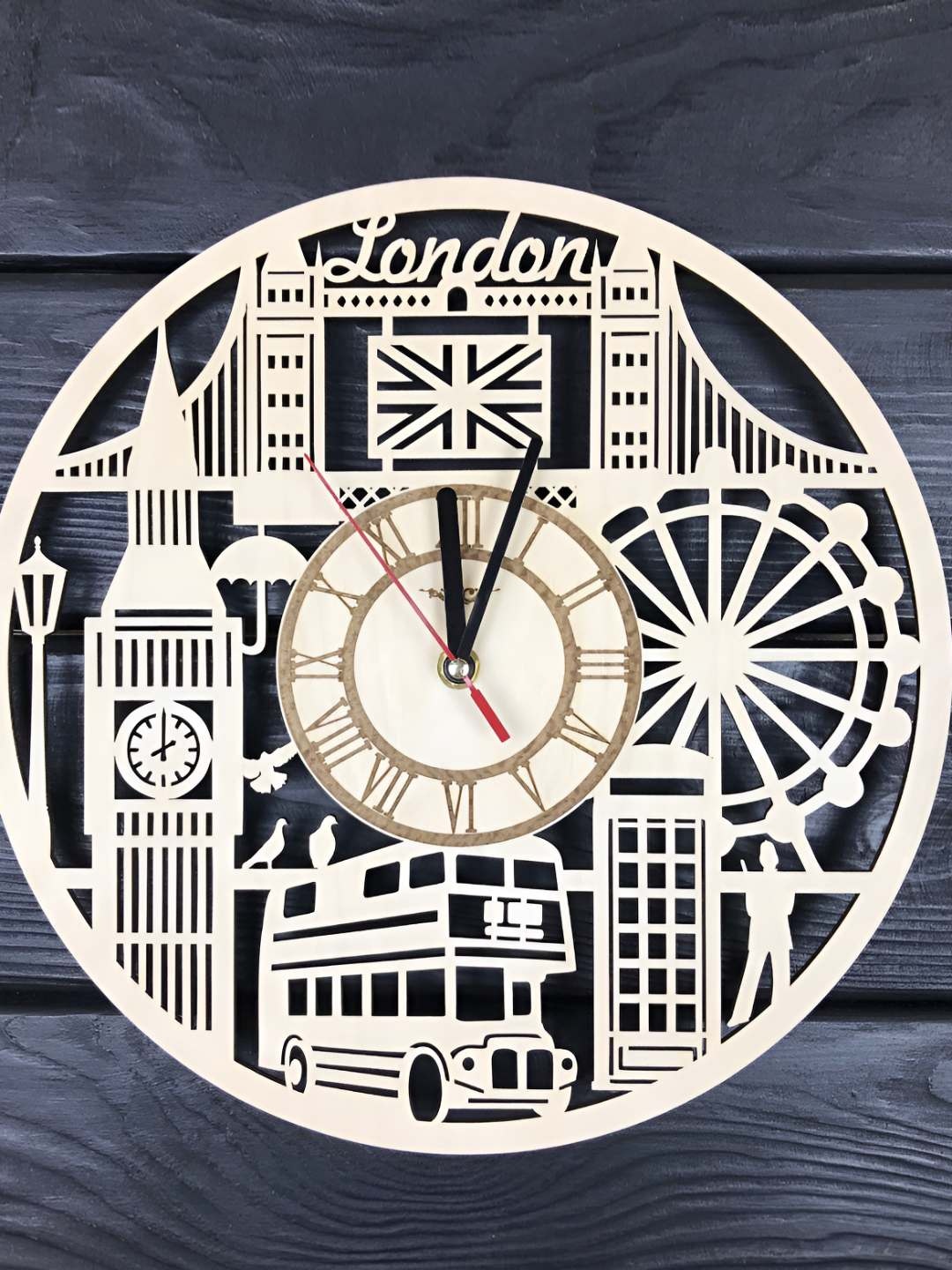 

QEZNEF Beige Textured Round Analogue Wooden Wall Clock Without Glass