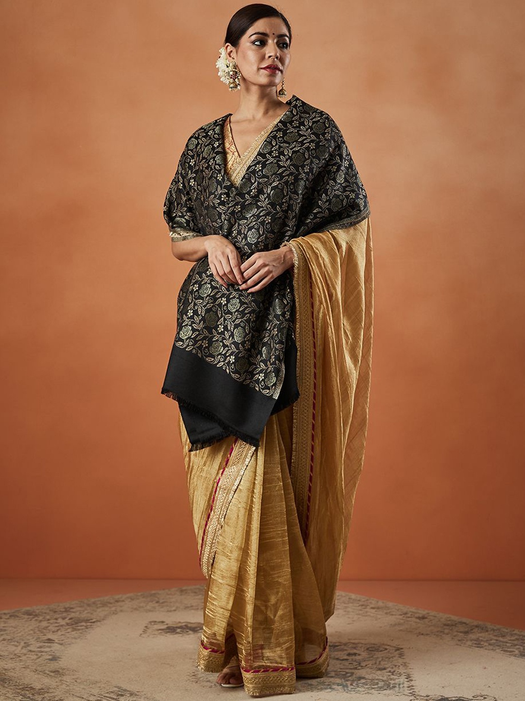 

Pashmoda Gulnari Kaani Floral Woven Design Shawl, Black