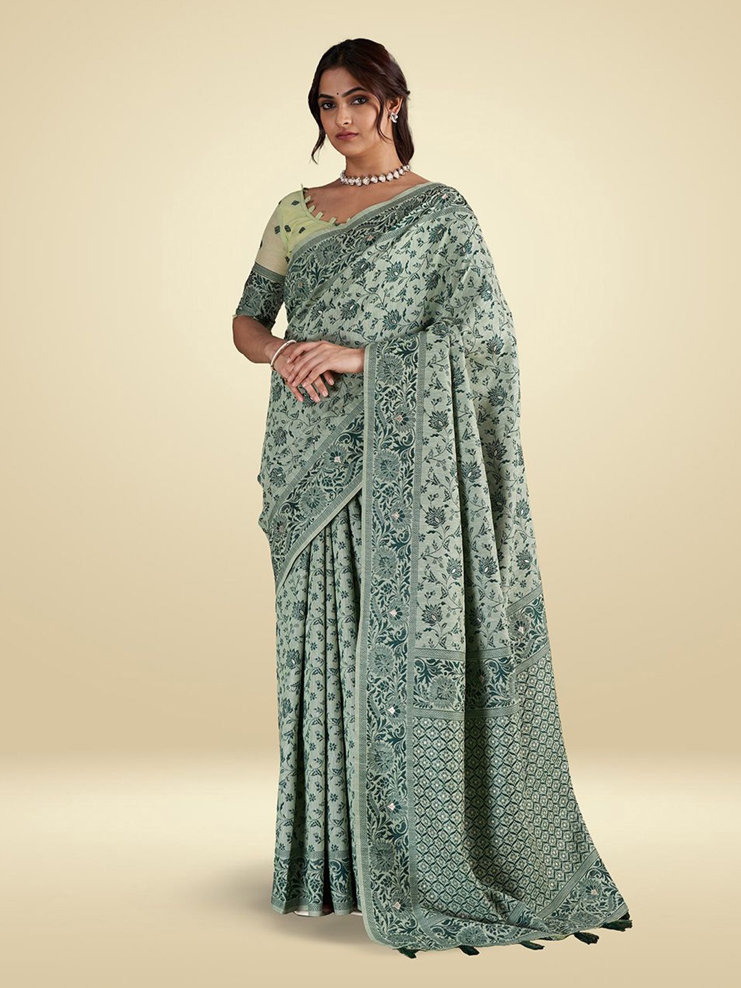 

SARHA Floral Woven Design Pure Cotton Saree, Green