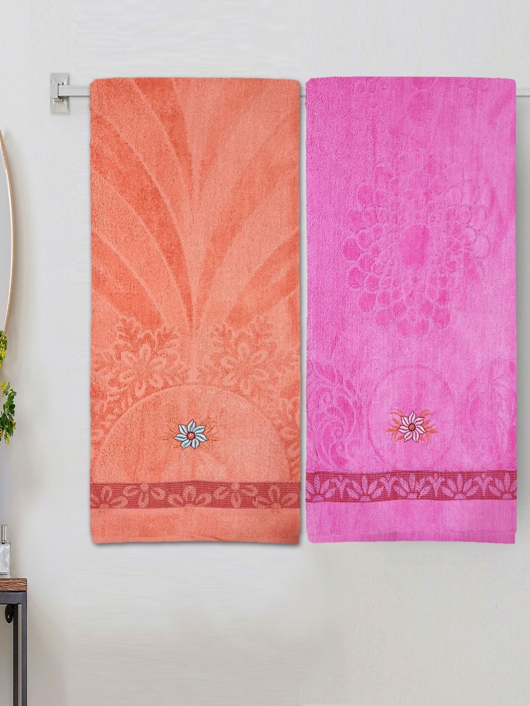 

ANA Pink & Orange-Coloured 2 Pieces Floral Embroidered 350 GSM Cotton Bath Towel