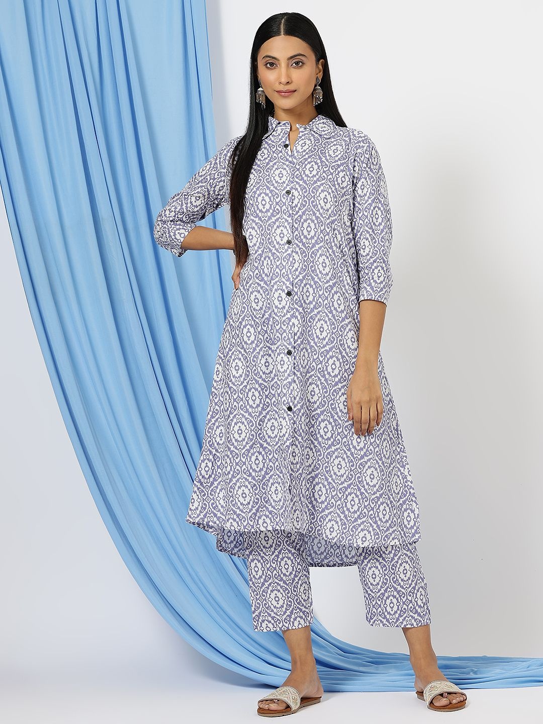 

Anushil Ethnic Motifs Printed Shirt Collar High-Low A-Line Kurta With Trouser, Mauve