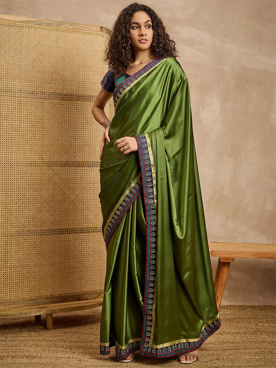 

all about you Solid Embroidered Pure Silk Saree, Green