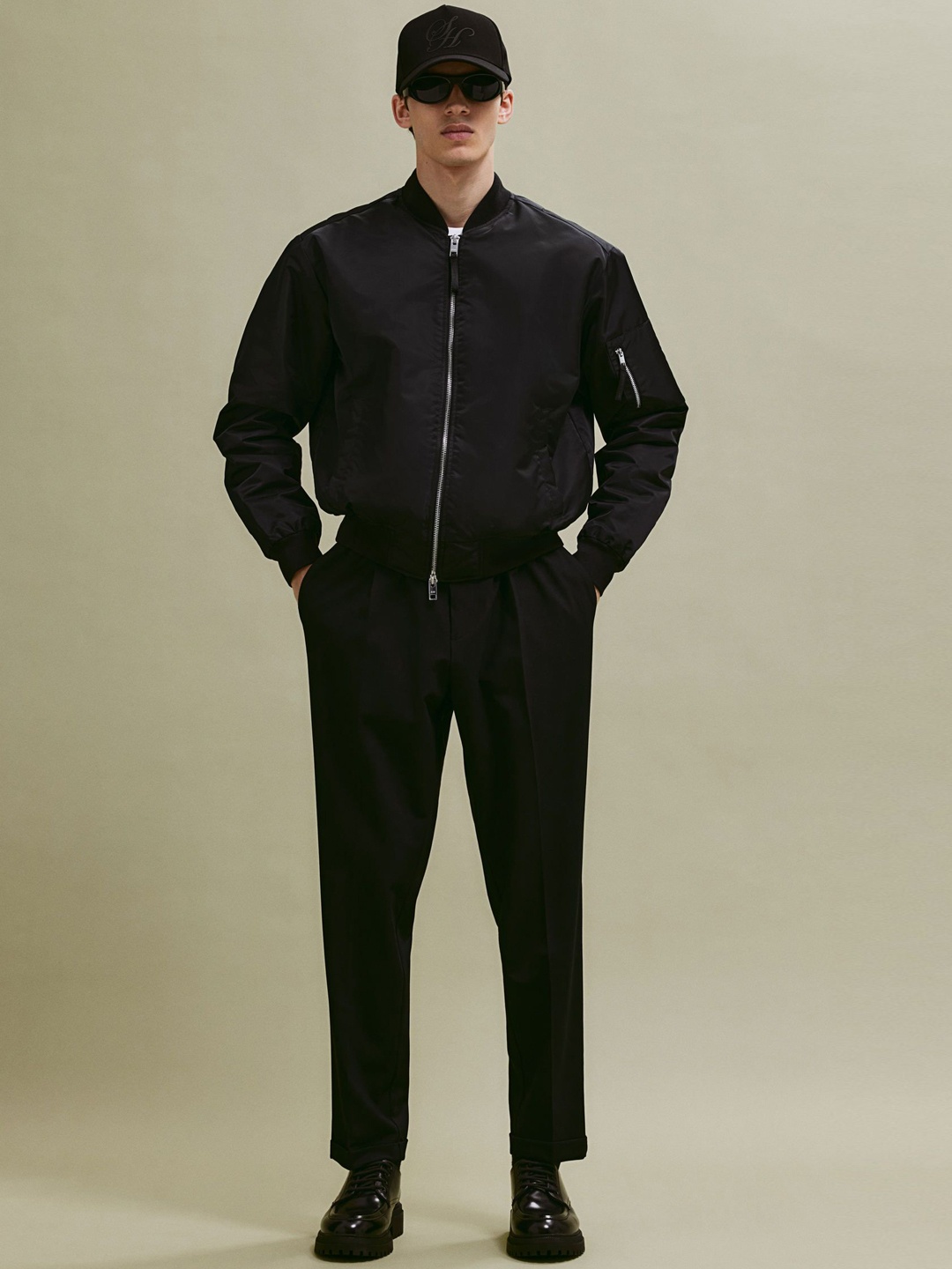 

H&M Loose Fit Bomber Jacket, Black