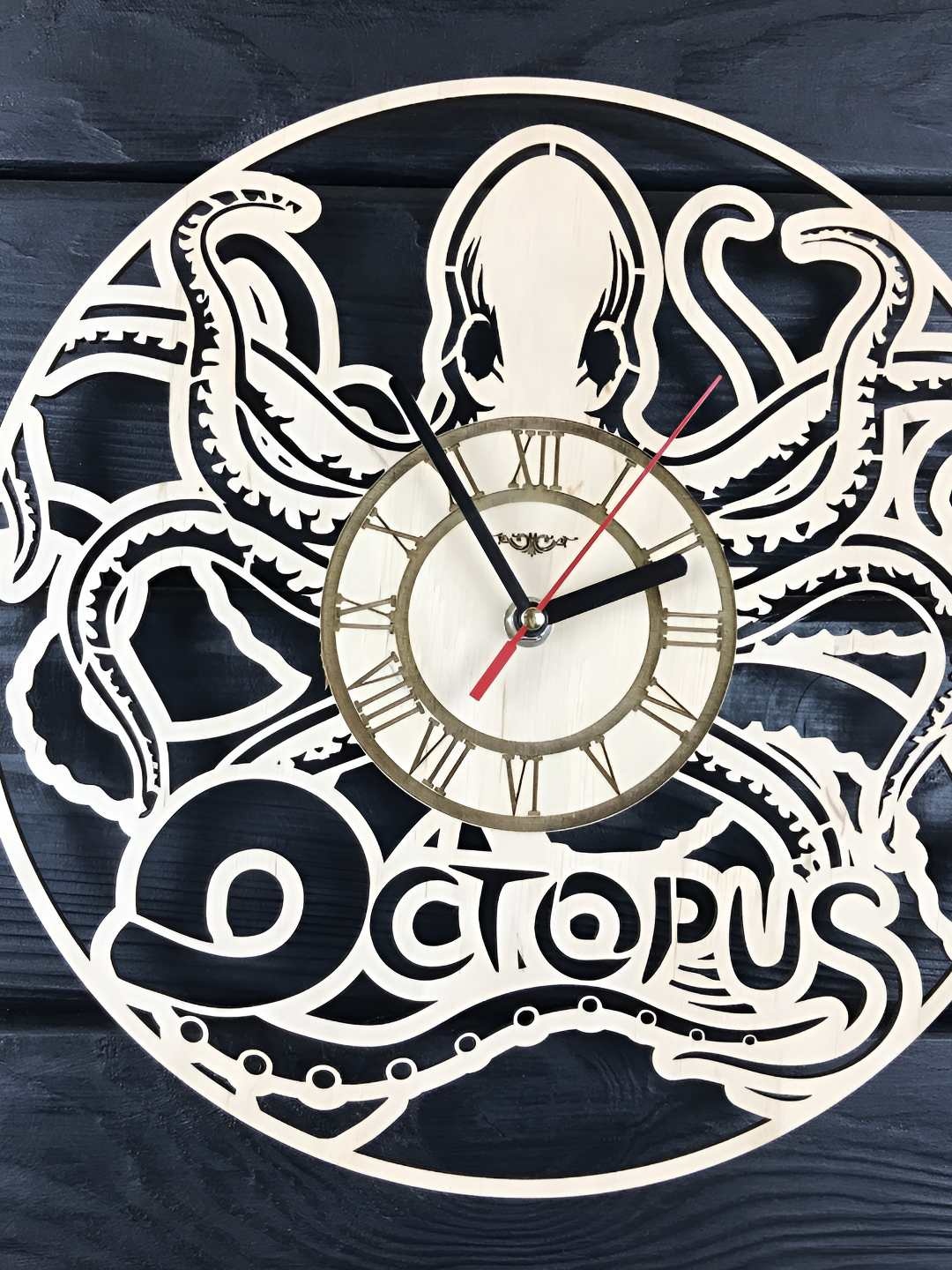 

QEZNEF Beige & Black Contemporary Analogue Wall Clock