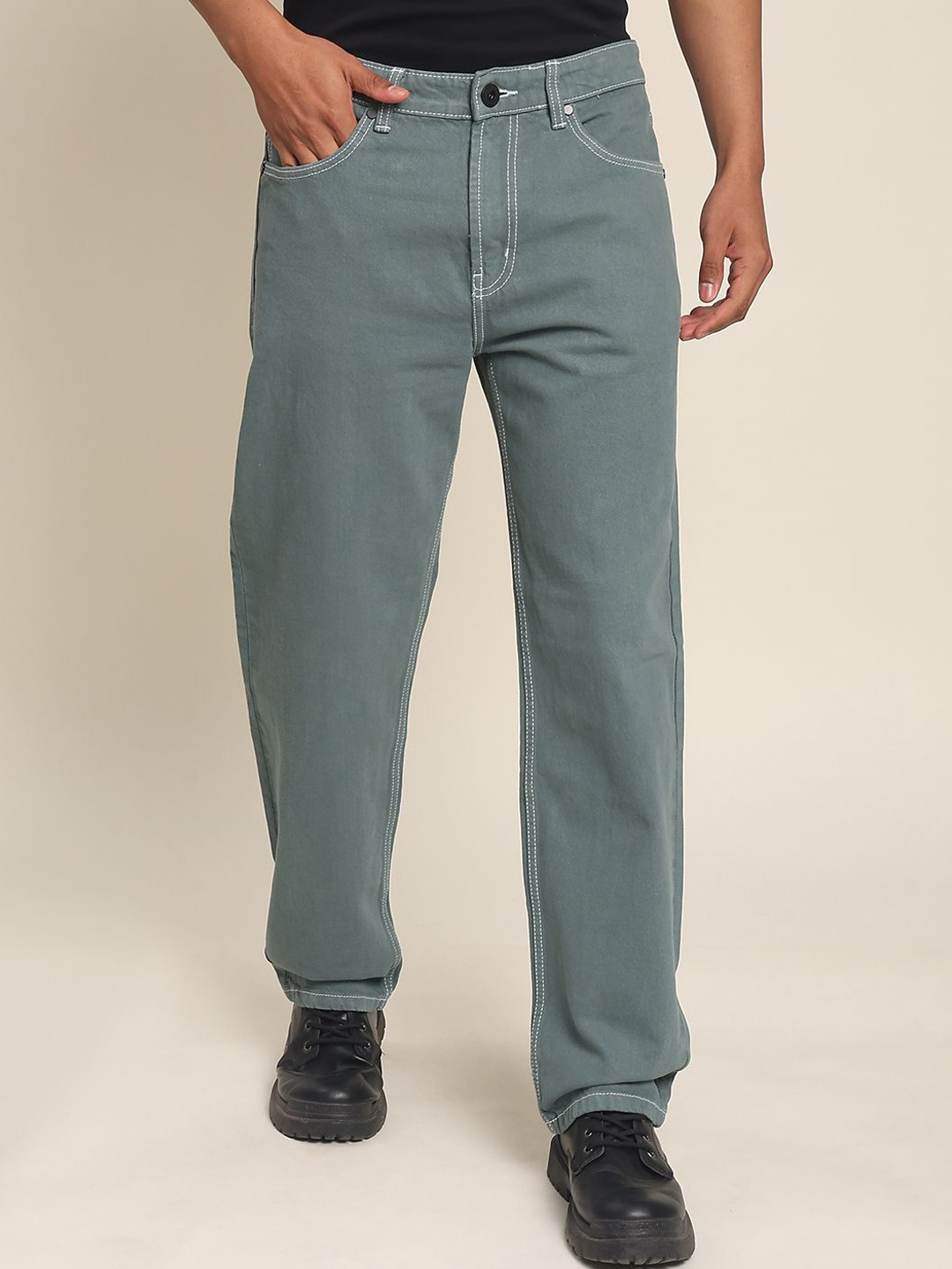 

The Roadster Lifestyle Co Men Cotton Relaxed Fit Jeans, Teal