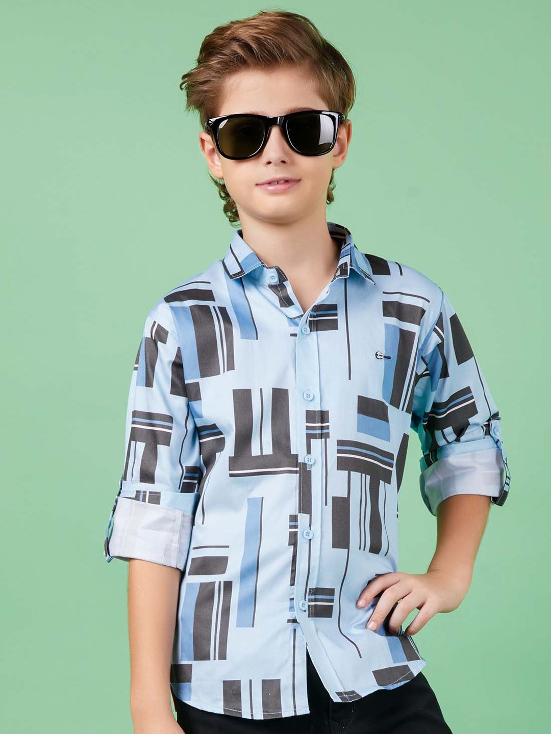 

MashUp Boys Classic Spread Collar Abstract Printed Cotton Casual Shirt, Blue
