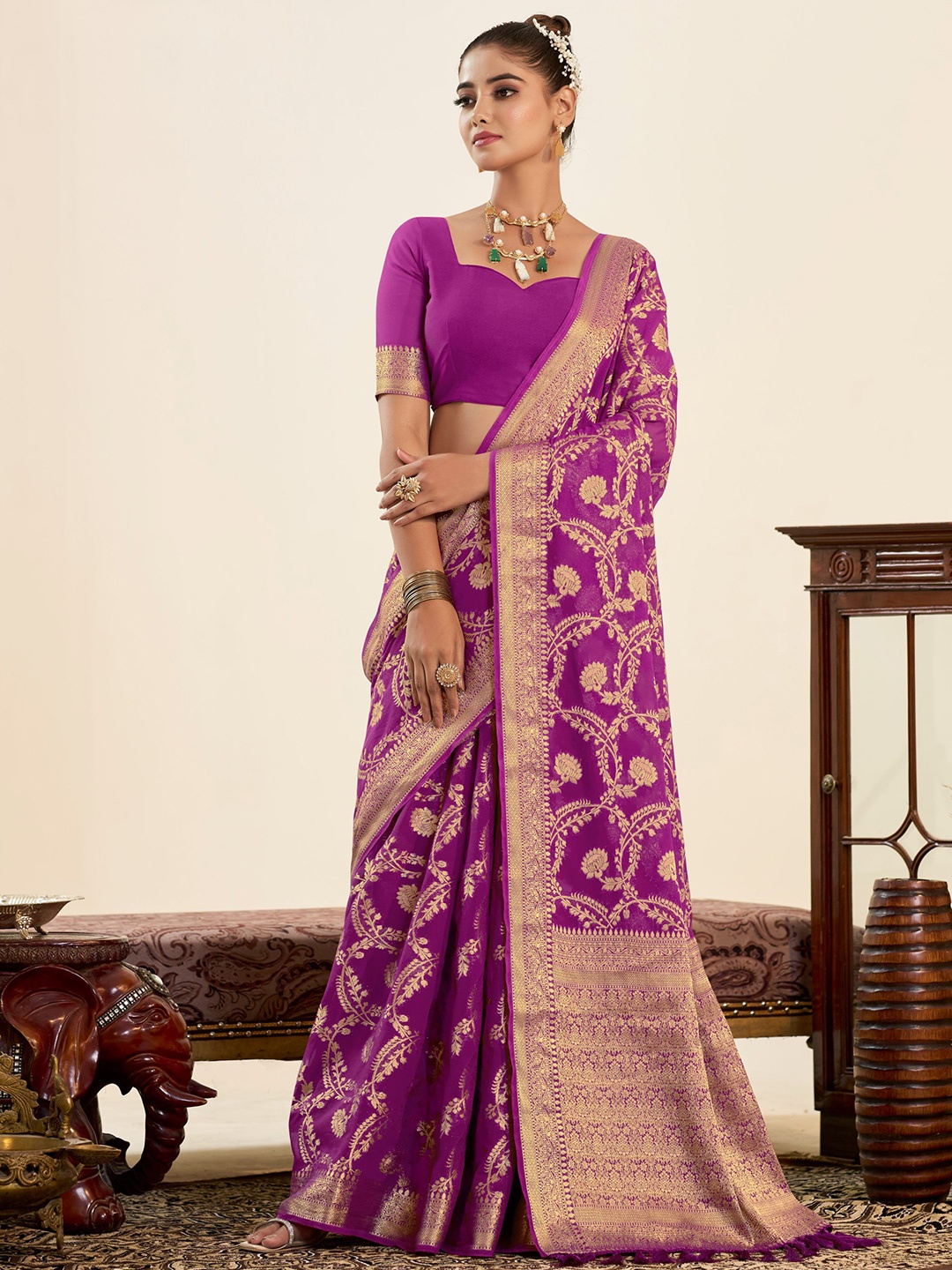 

KAYOMMI Woven Design Zari Pure Georgette Saree, Purple