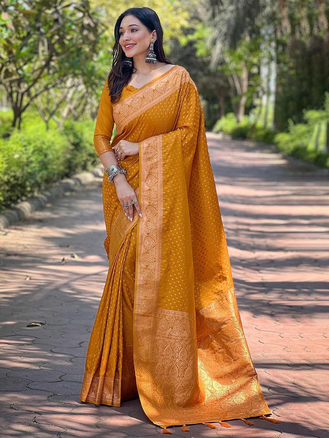 

Panzora Woven Design Zari Silk Blend Designer Banarasi Saree, Mustard