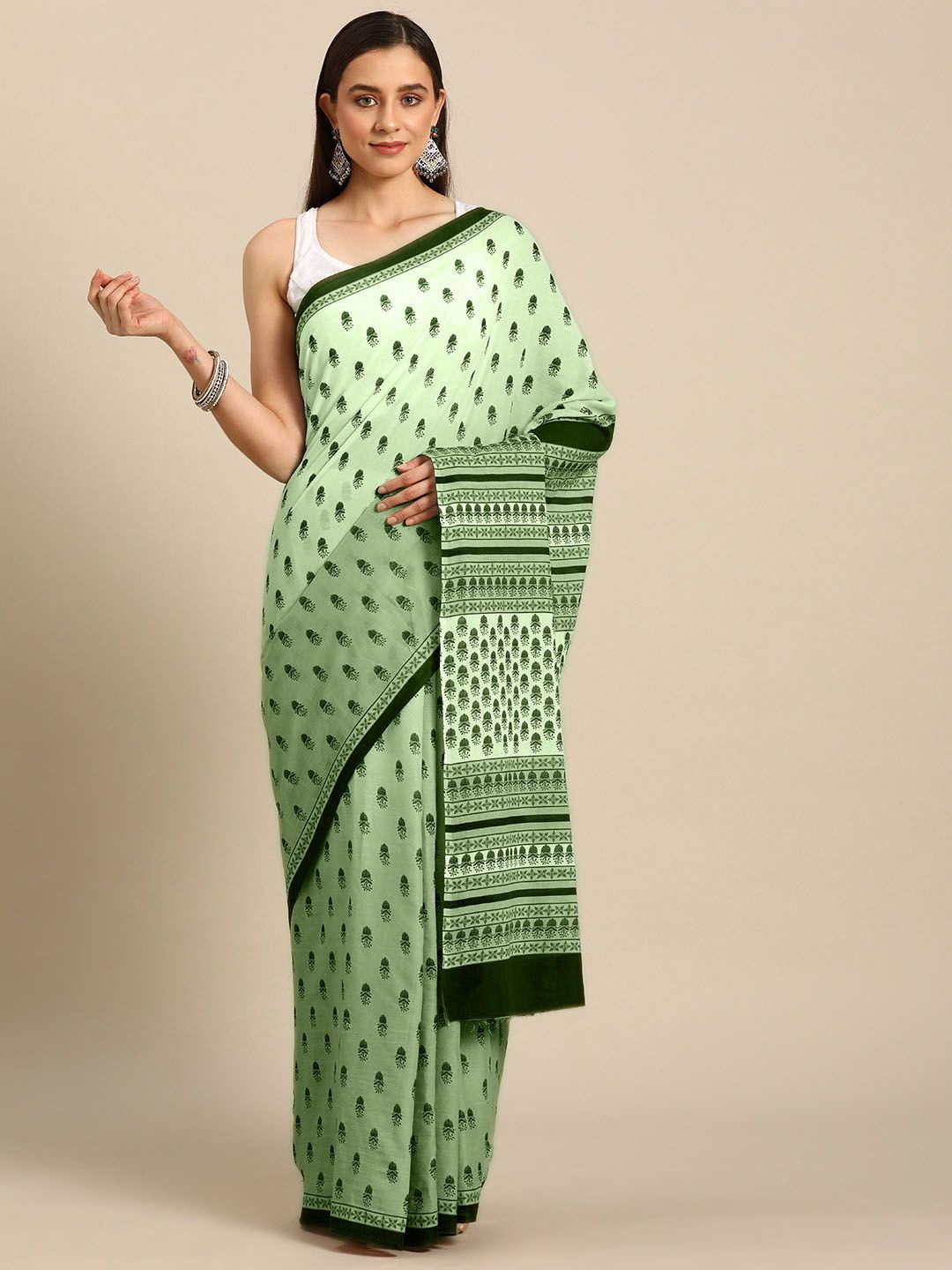 

BUTA BUTI Women Pure Cotton Printed Saree, Lime green