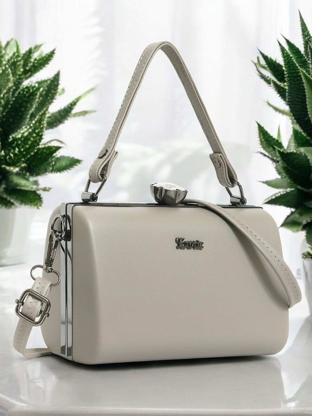 

Exotic Shoulder Strap Box Clutch, Off white