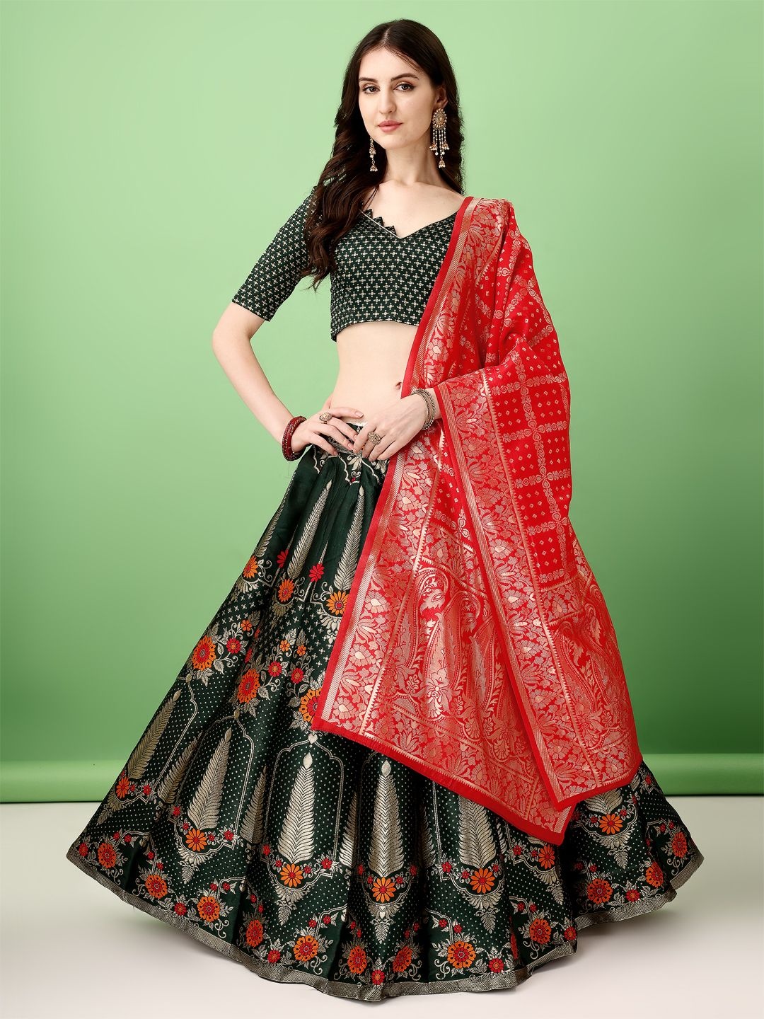 

SWAMI STUDIO Woven Design Zari Ready to Wear Lehenga & Blouse With Dupatta, Green