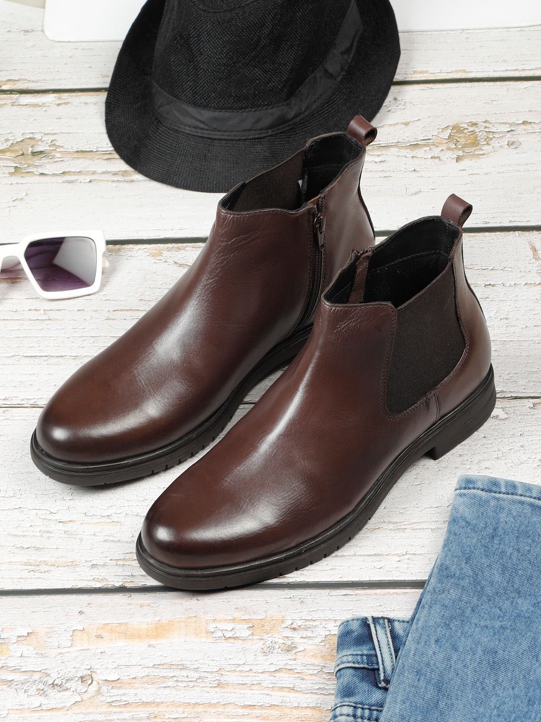 

Teakwood Leathers Men Block-Heeled Chelsea Boots, Brown