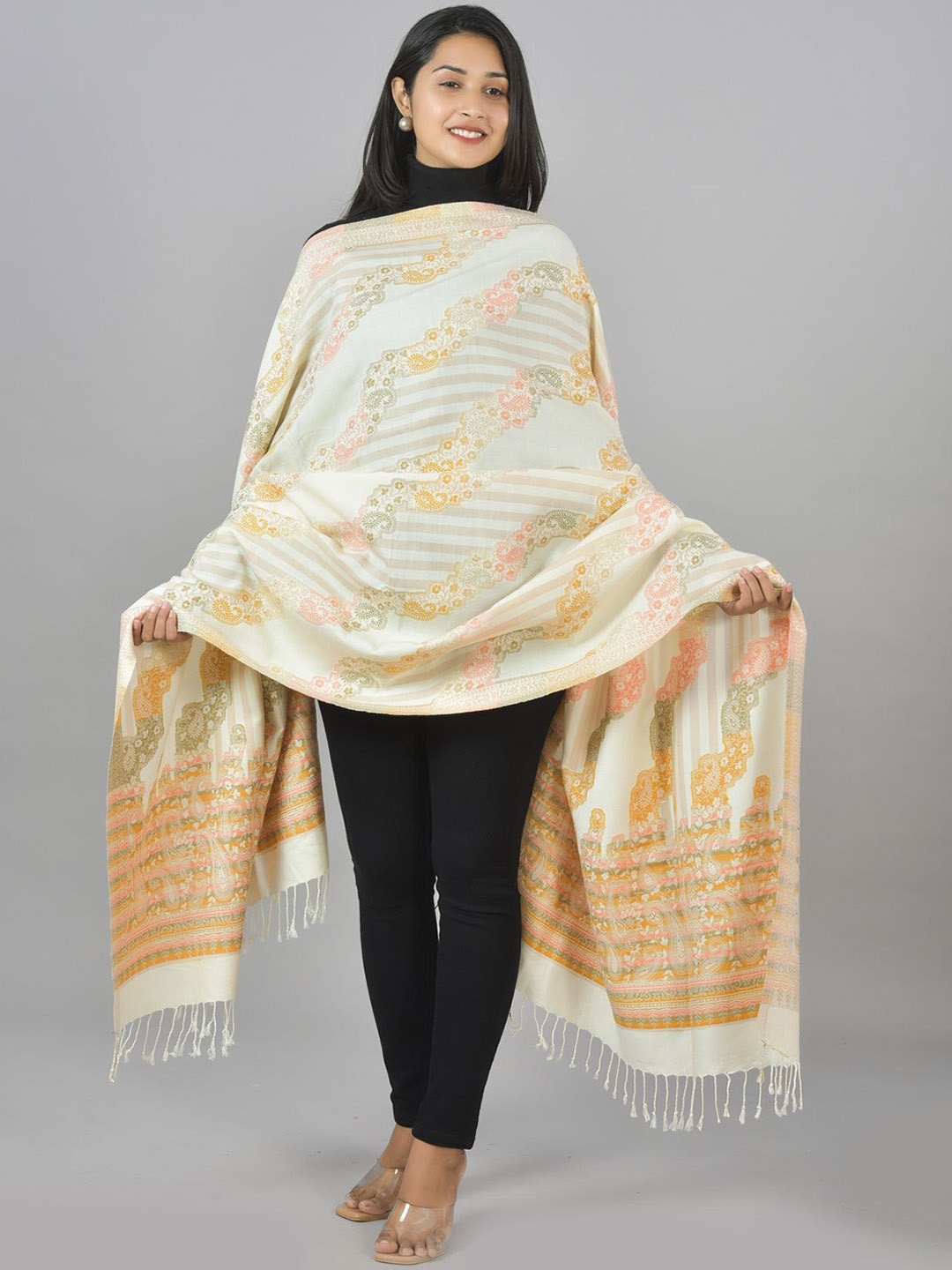 

BAISA Paisley Woven Design Zari Ethnic Shawl, White