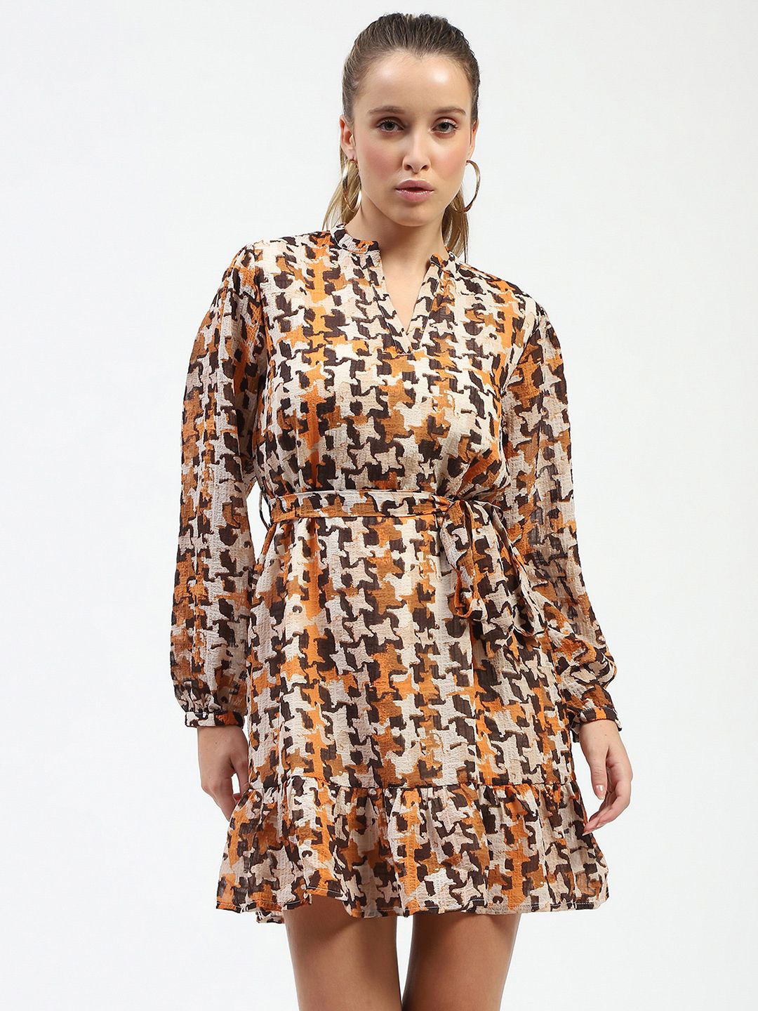 

Madame Abstract Print A-Line Dress, Beige