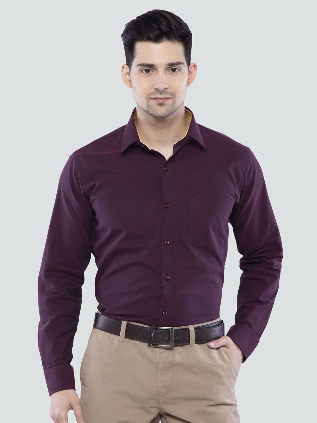 

ASCIIBLUES Men Spread Collar Solid Cotton Formal Shirt, Maroon