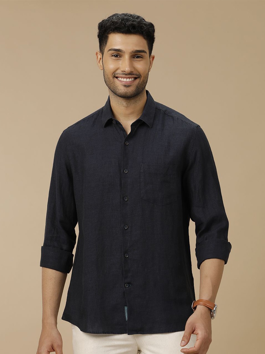 

Linen Club Men Solid Contemporary Slim Fit Casual Shirt, Black